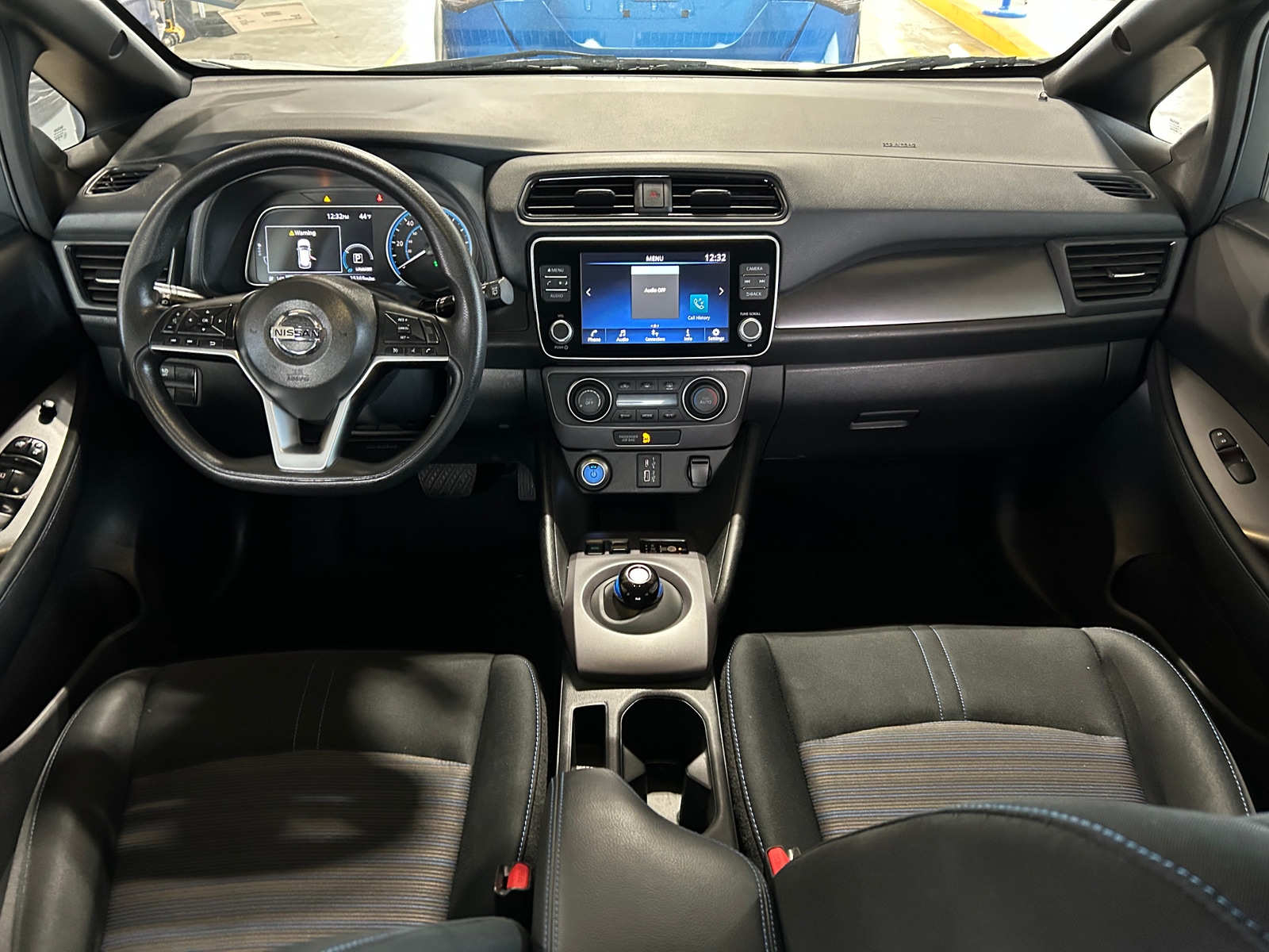 Thumbnail: 2022 Nissan Leaf - 3