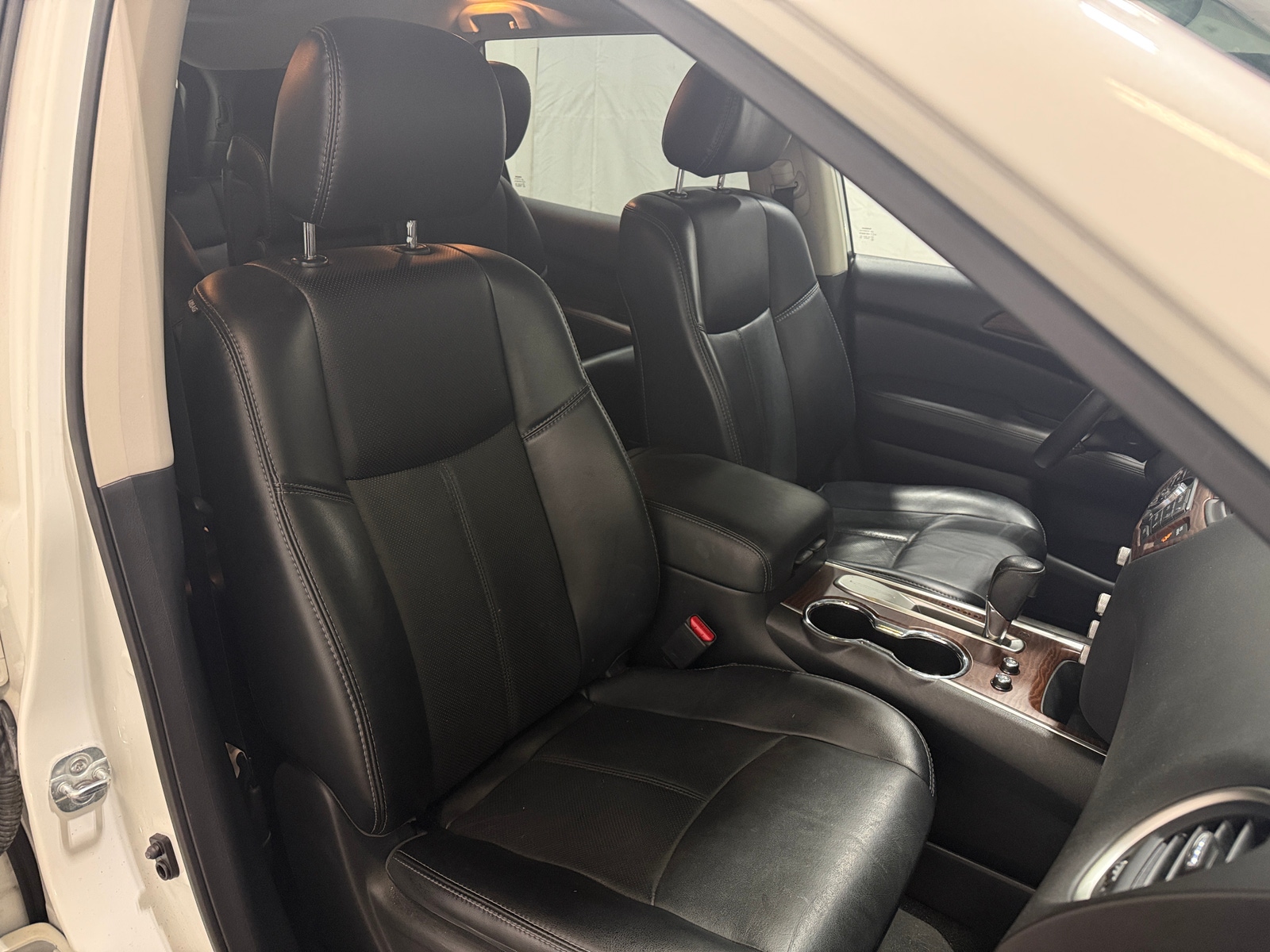 Thumbnail: 2018 Nissan Pathfinder - 2