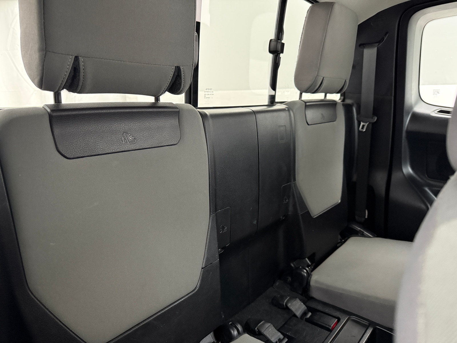 Thumbnail: 2022 Toyota Tacoma - 6