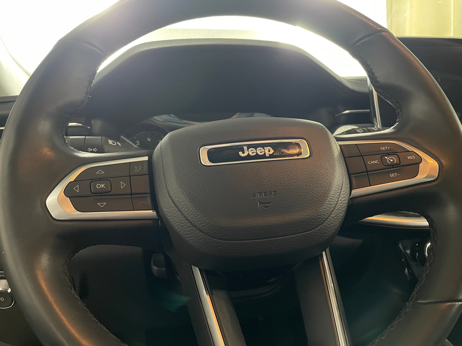 Thumbnail: 2022 Jeep Compass - 4