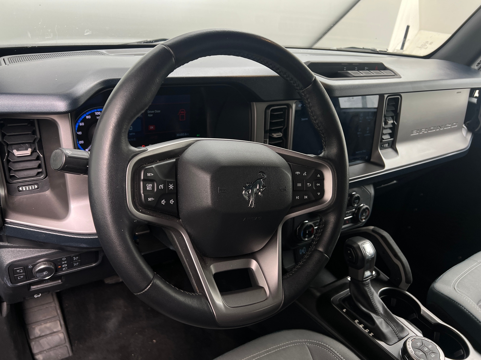 Thumbnail: 2022 Ford Bronco - 5