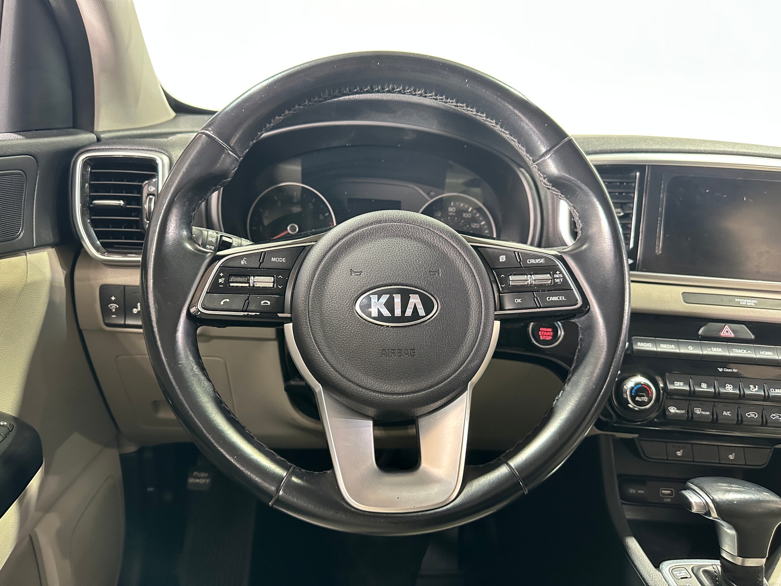 Thumbnail: 2020 Kia Sportage - 4