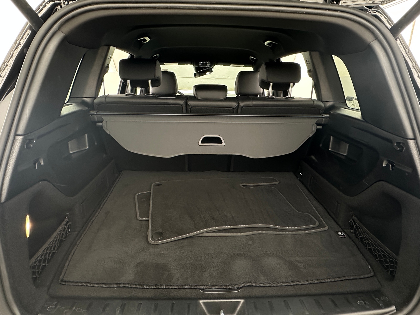 Thumbnail: 2025 Mercedes-Benz GLB - 6