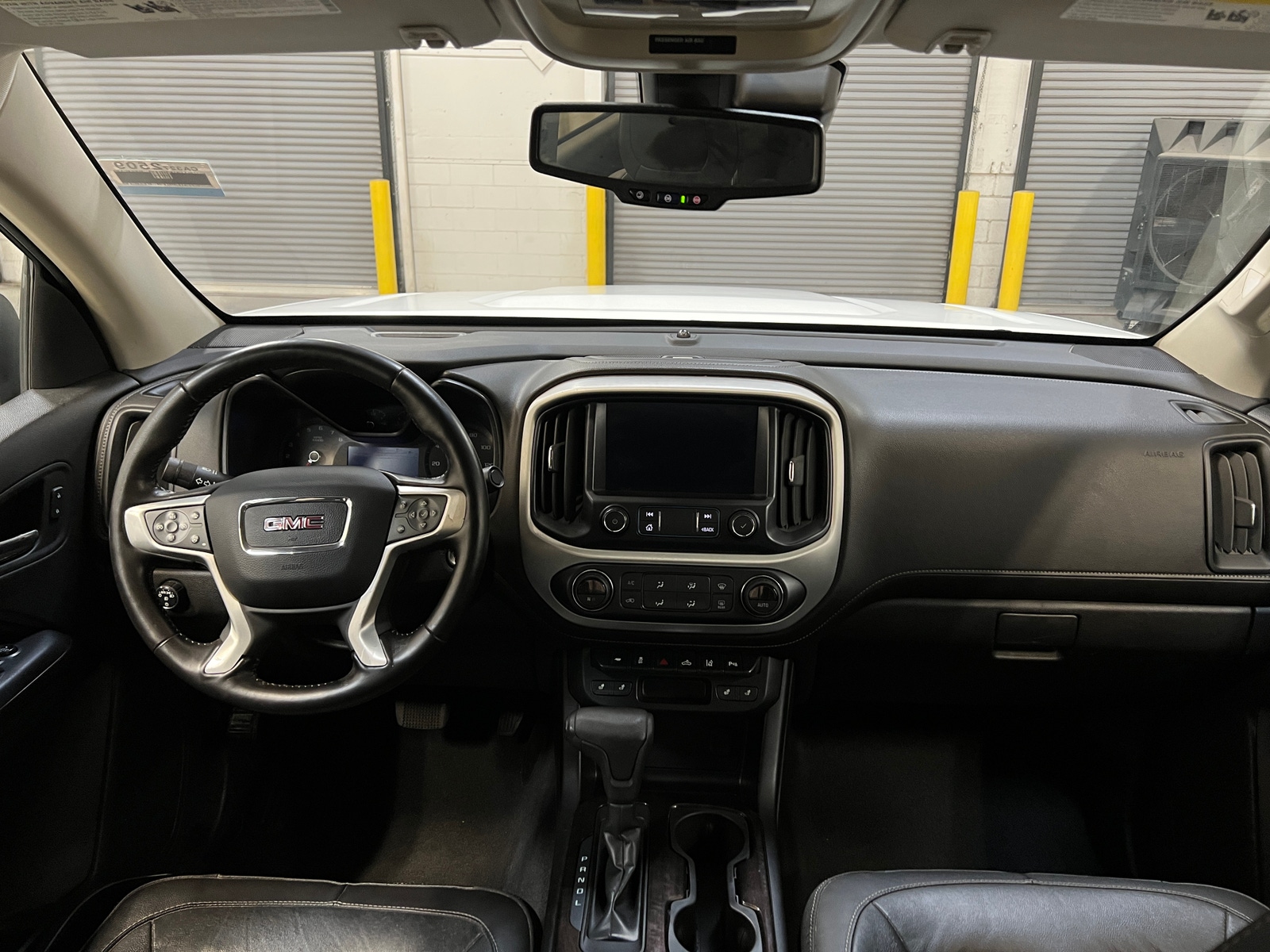 Thumbnail: 2019 GMC Canyon - 2