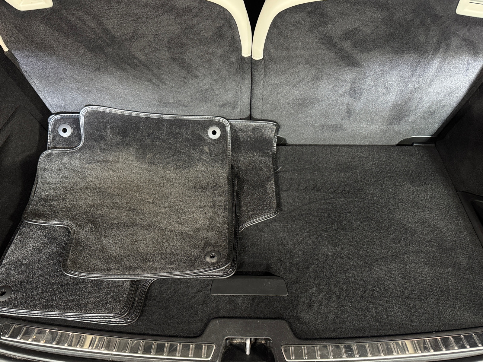 Thumbnail: 2020 Volvo XC90 - 6