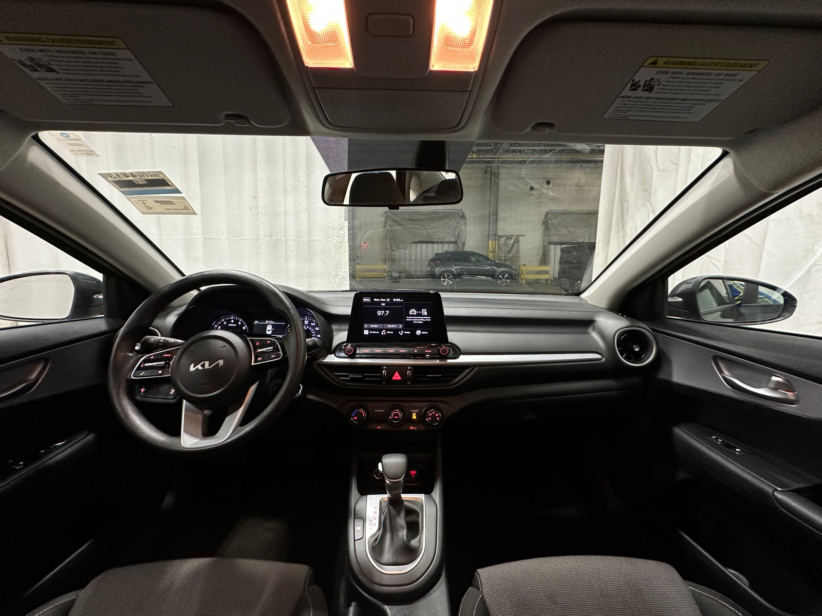 Thumbnail: 2024 Kia Forte - 3