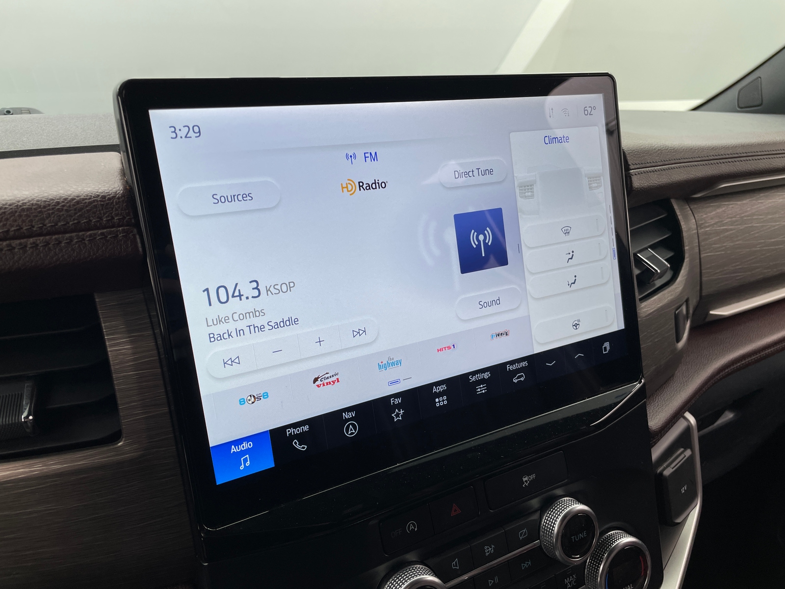 Thumbnail: 2024 Ford Expedition MAX - 3