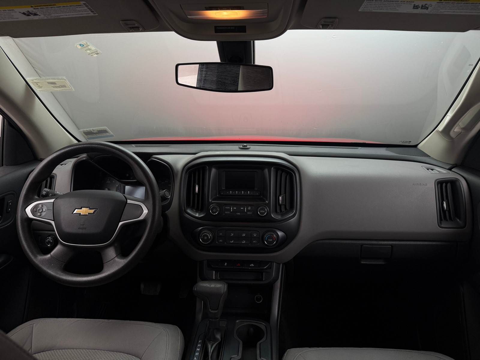 Thumbnail: 2017 Chevrolet Colorado - 3