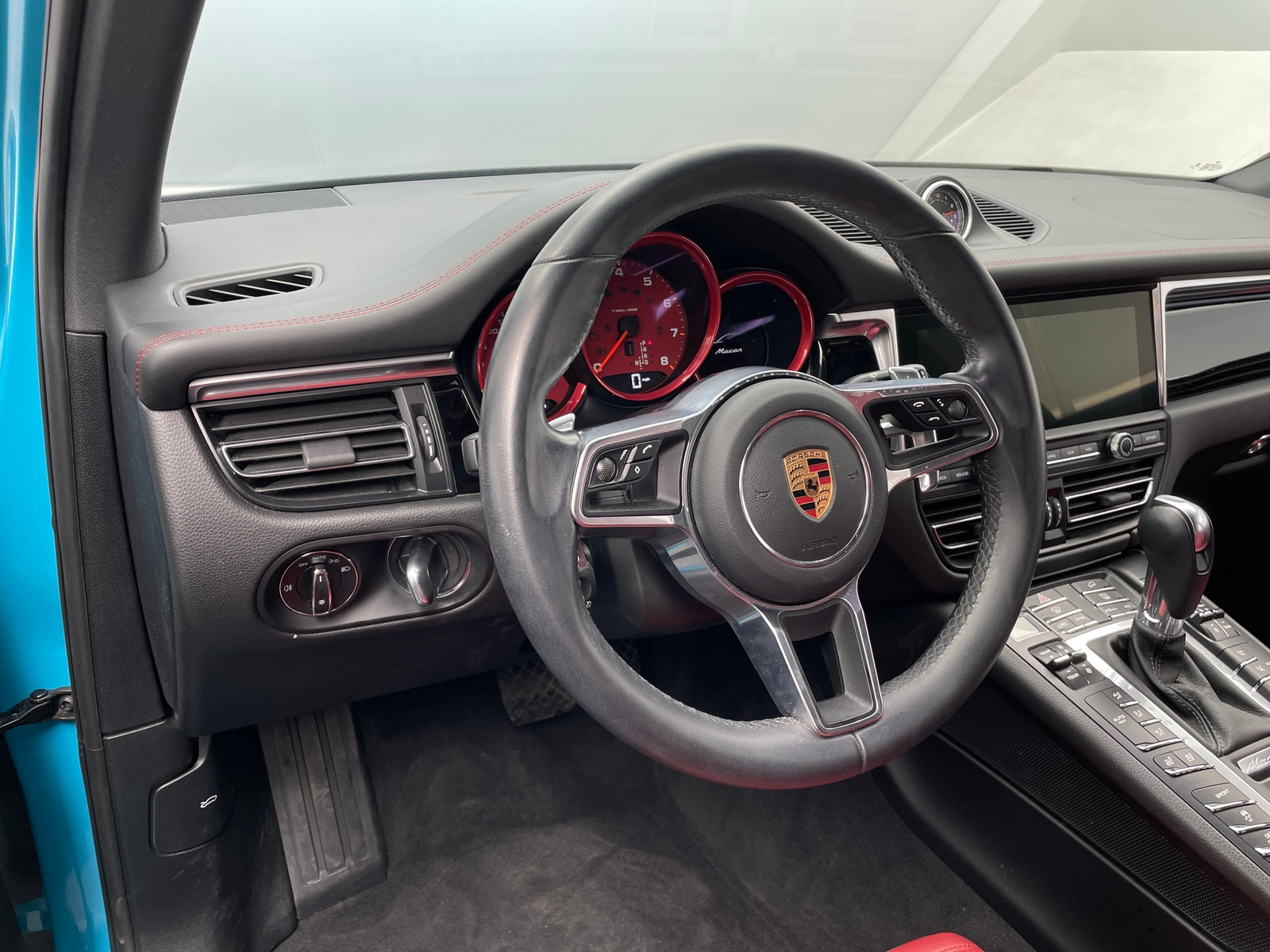 Thumbnail: 2020 Porsche Macan - 4