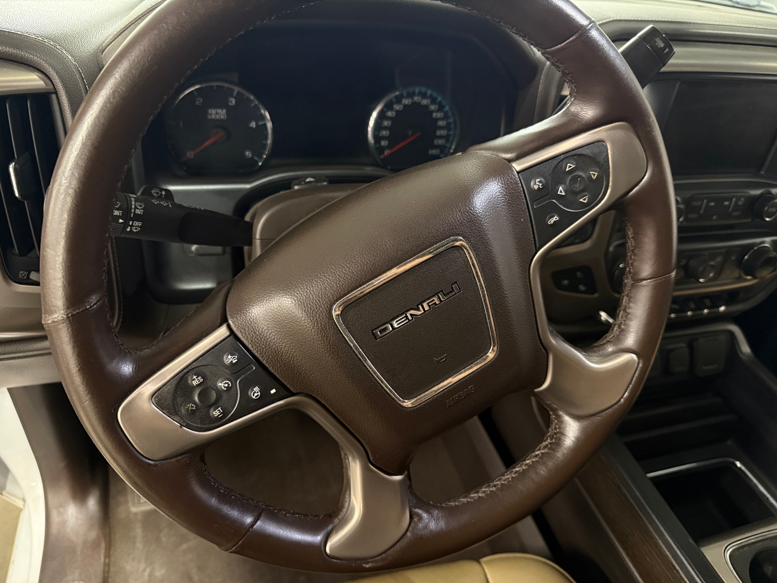 Thumbnail: 2019 GMC Sierra 3500 - 4