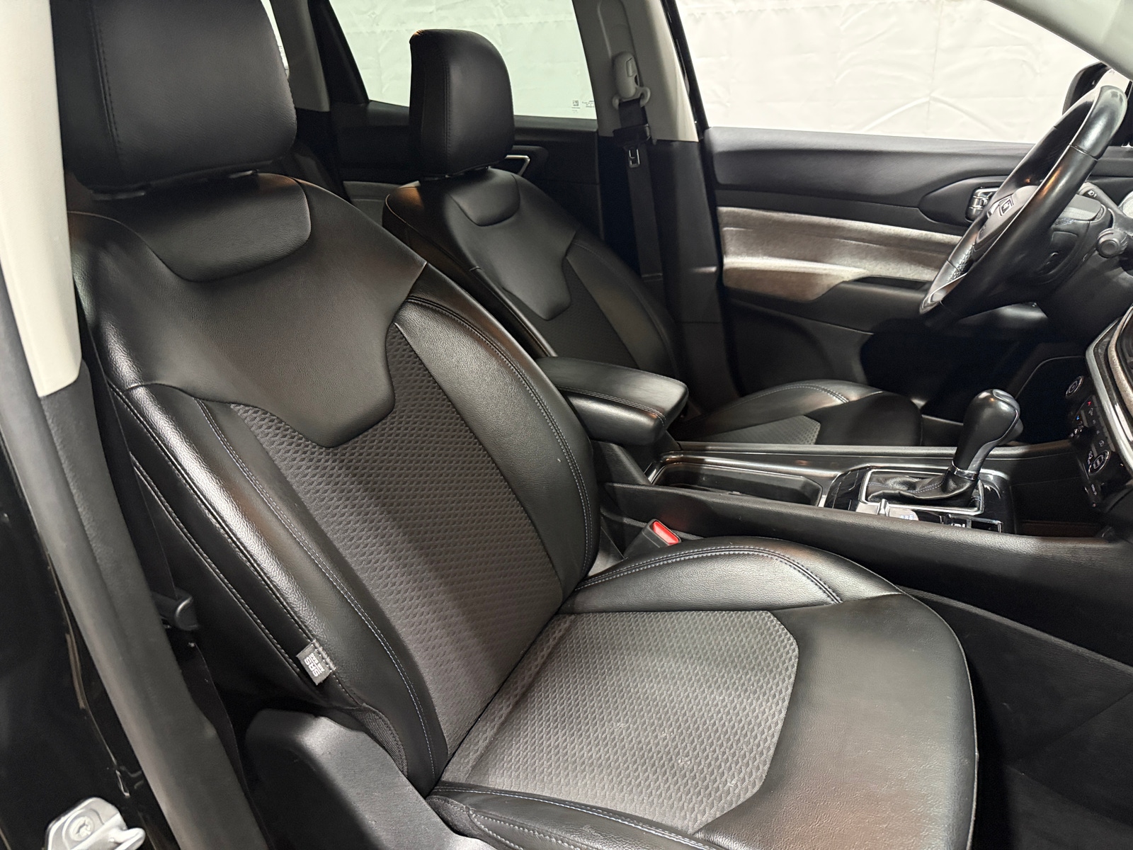 Thumbnail: 2022 Jeep Compass - 2