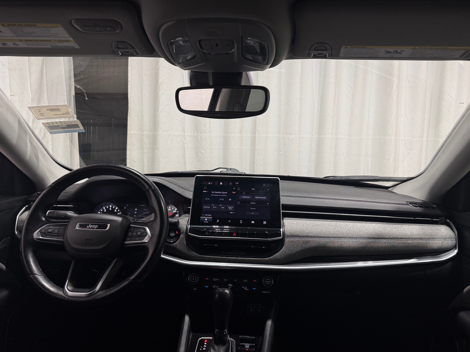 Thumbnail: 2022 Jeep Compass - 3