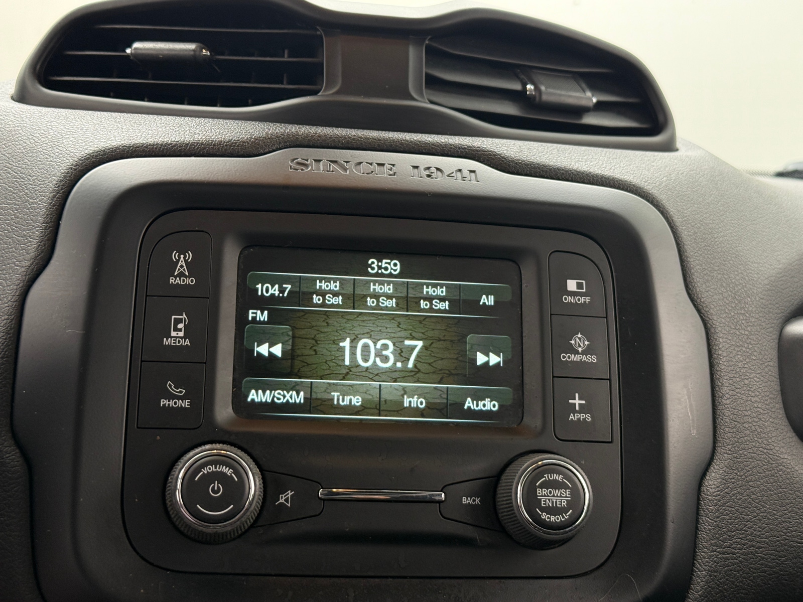 Thumbnail: 2016 Jeep Renegade - 4