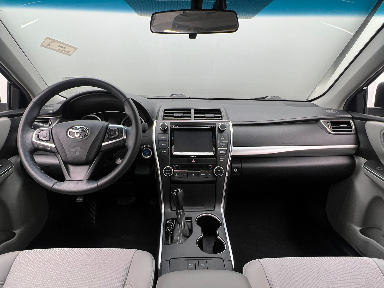 Thumbnail: 2017 Toyota Camry - 2