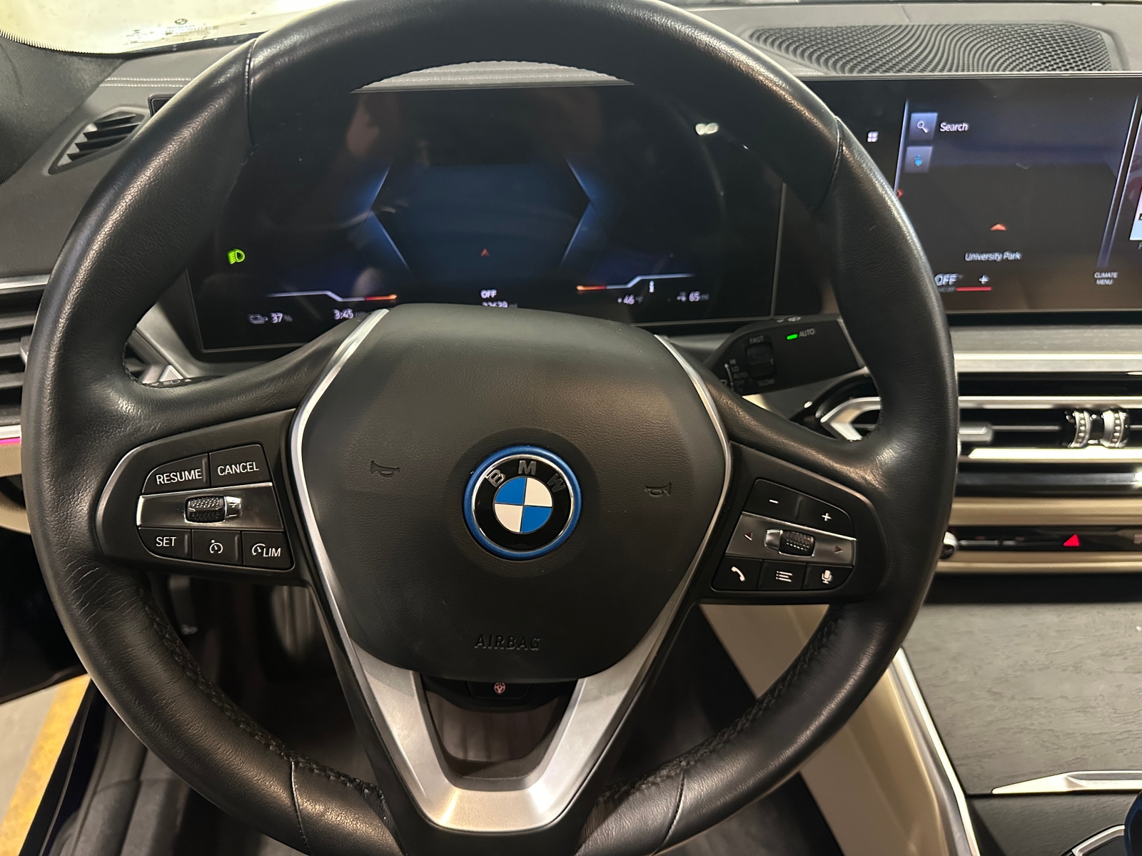 Thumbnail: 2022 BMW i4 - 3