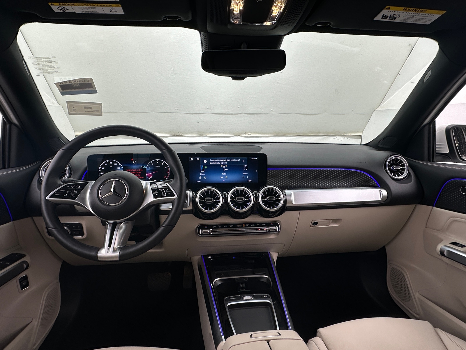 Thumbnail: 2025 Mercedes-Benz GLB - 2