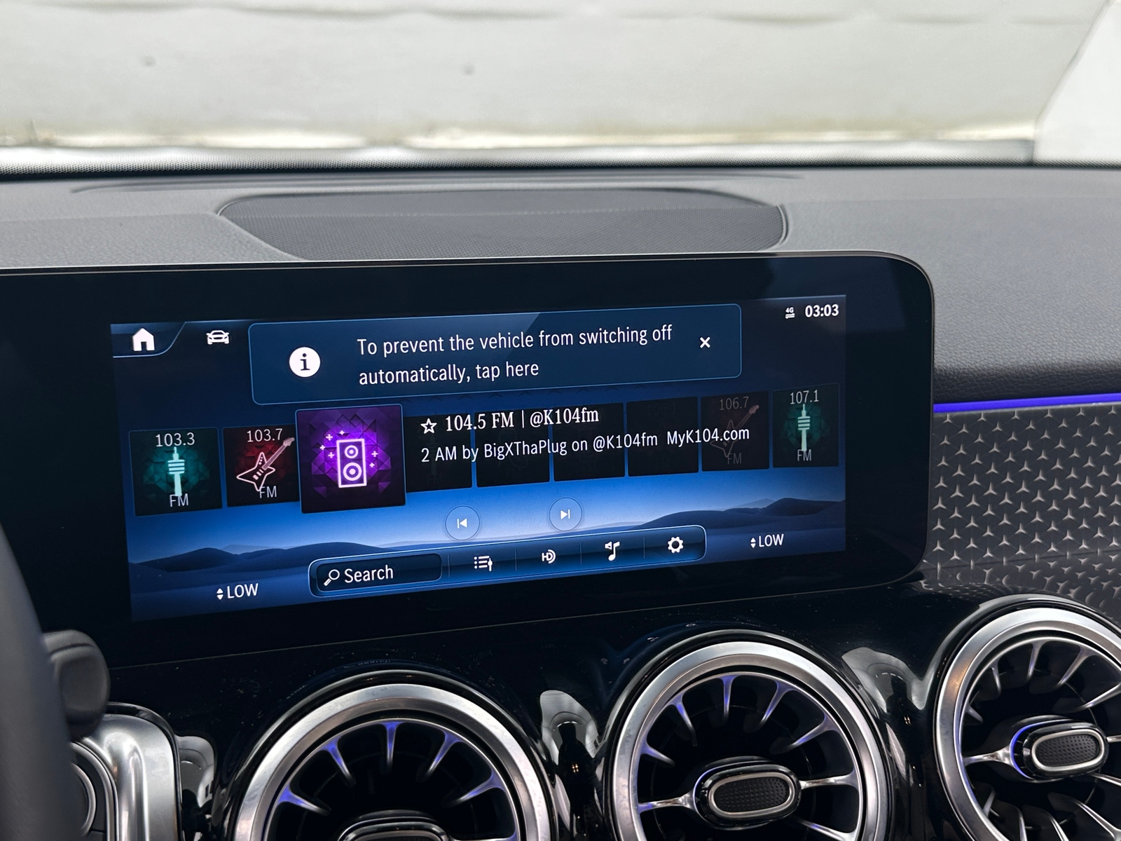 Thumbnail: 2025 Mercedes-Benz GLB - 3