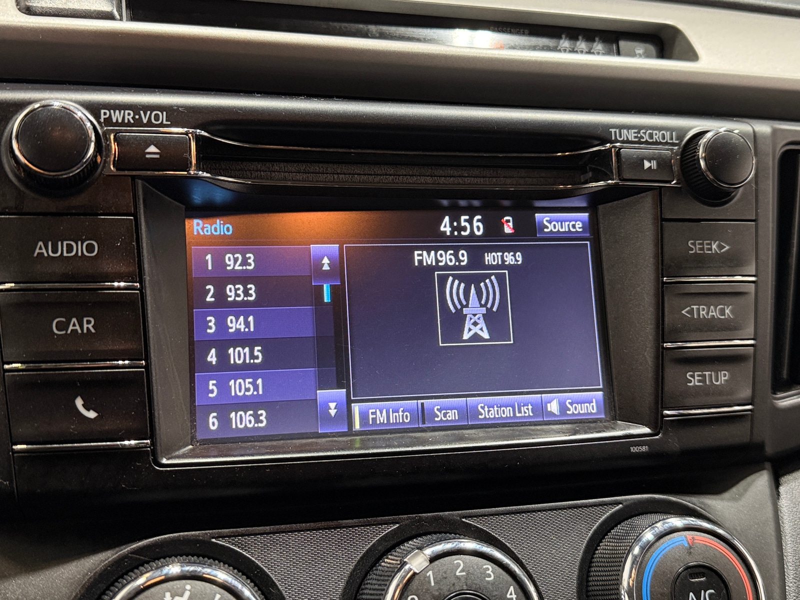 Thumbnail: 2017 Toyota RAV4 - 4