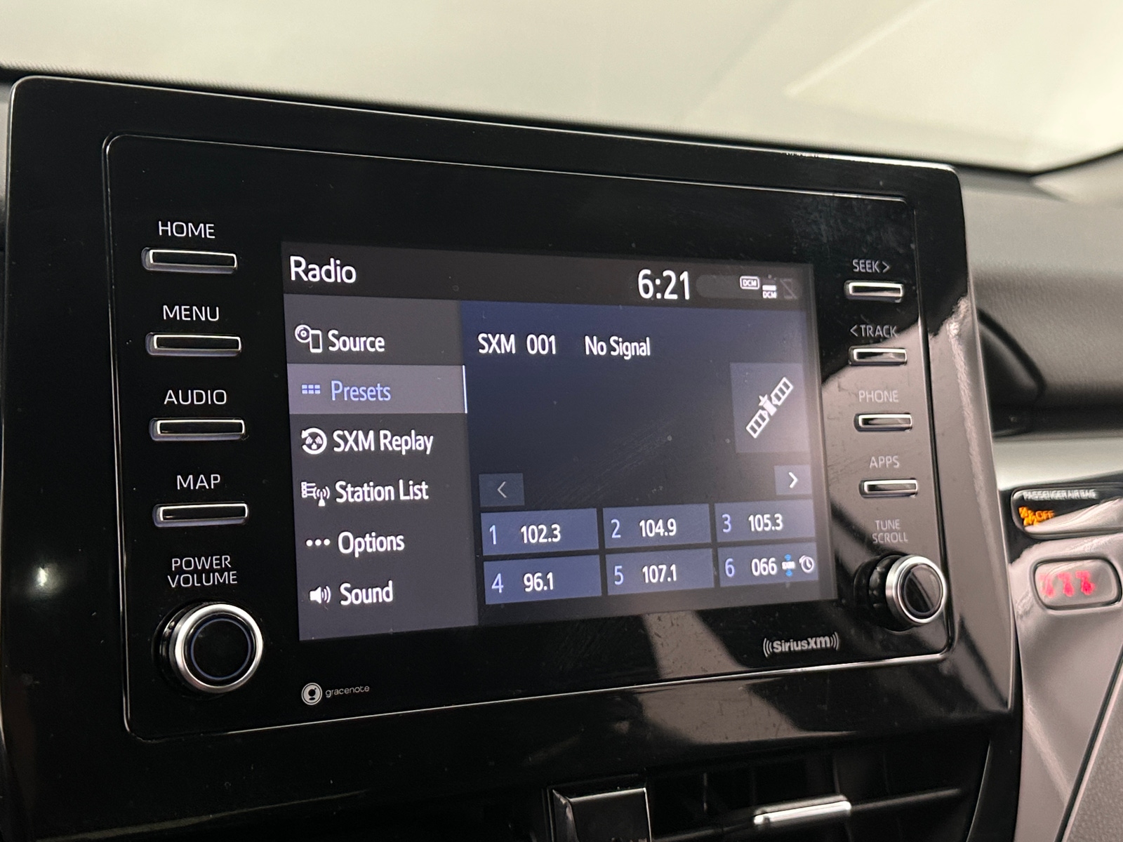 Thumbnail: 2021 Toyota Camry - 4