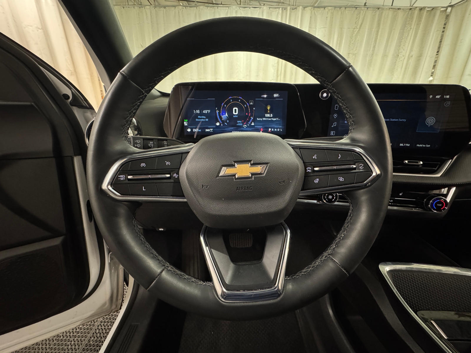 Thumbnail: 2025 Chevrolet Equinox - 5