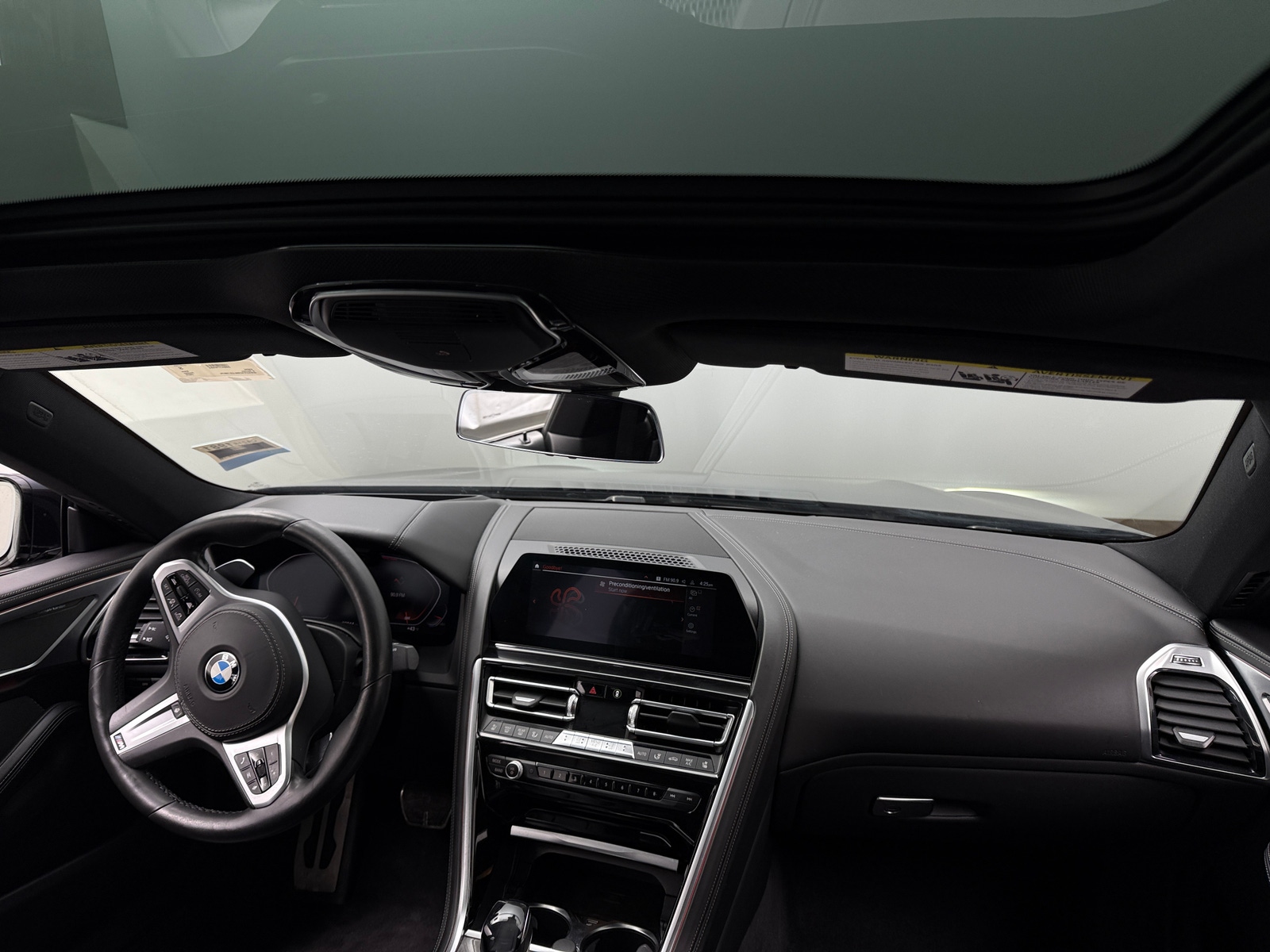 Thumbnail: 2020 BMW 8 Series - 2