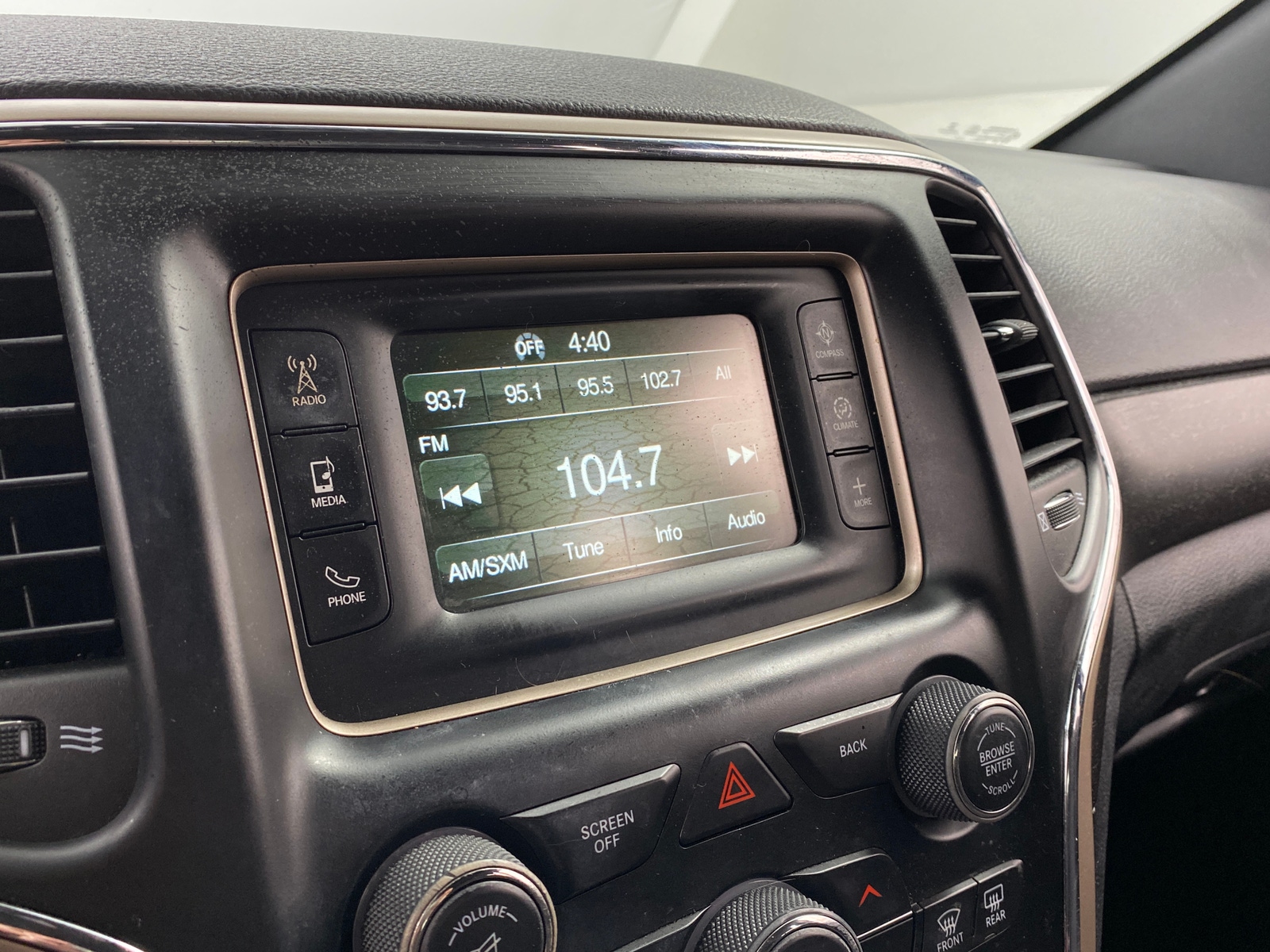 Thumbnail: 2016 Jeep Grand Cherokee - 4