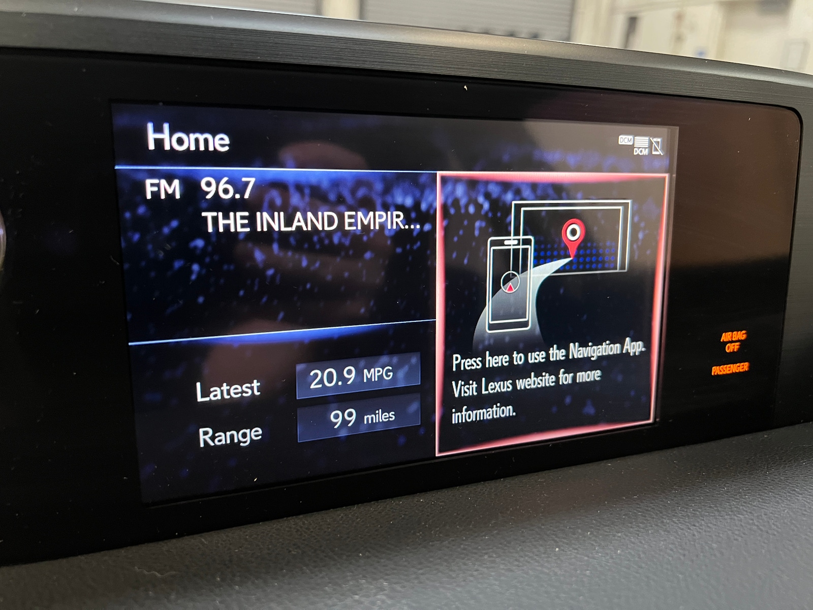 Thumbnail: 2020 Lexus ES - 3