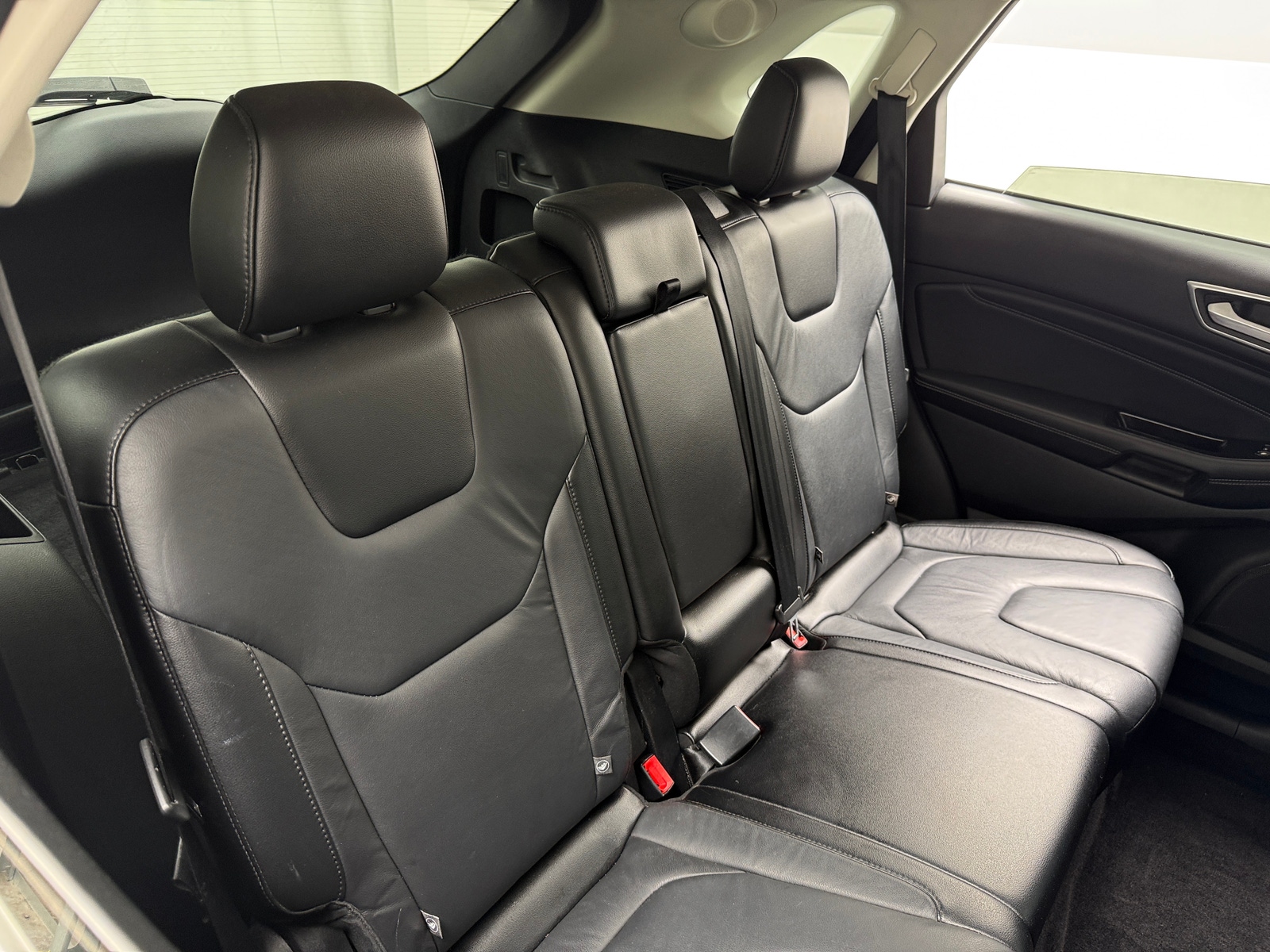 Thumbnail: 2016 Ford Edge - 5