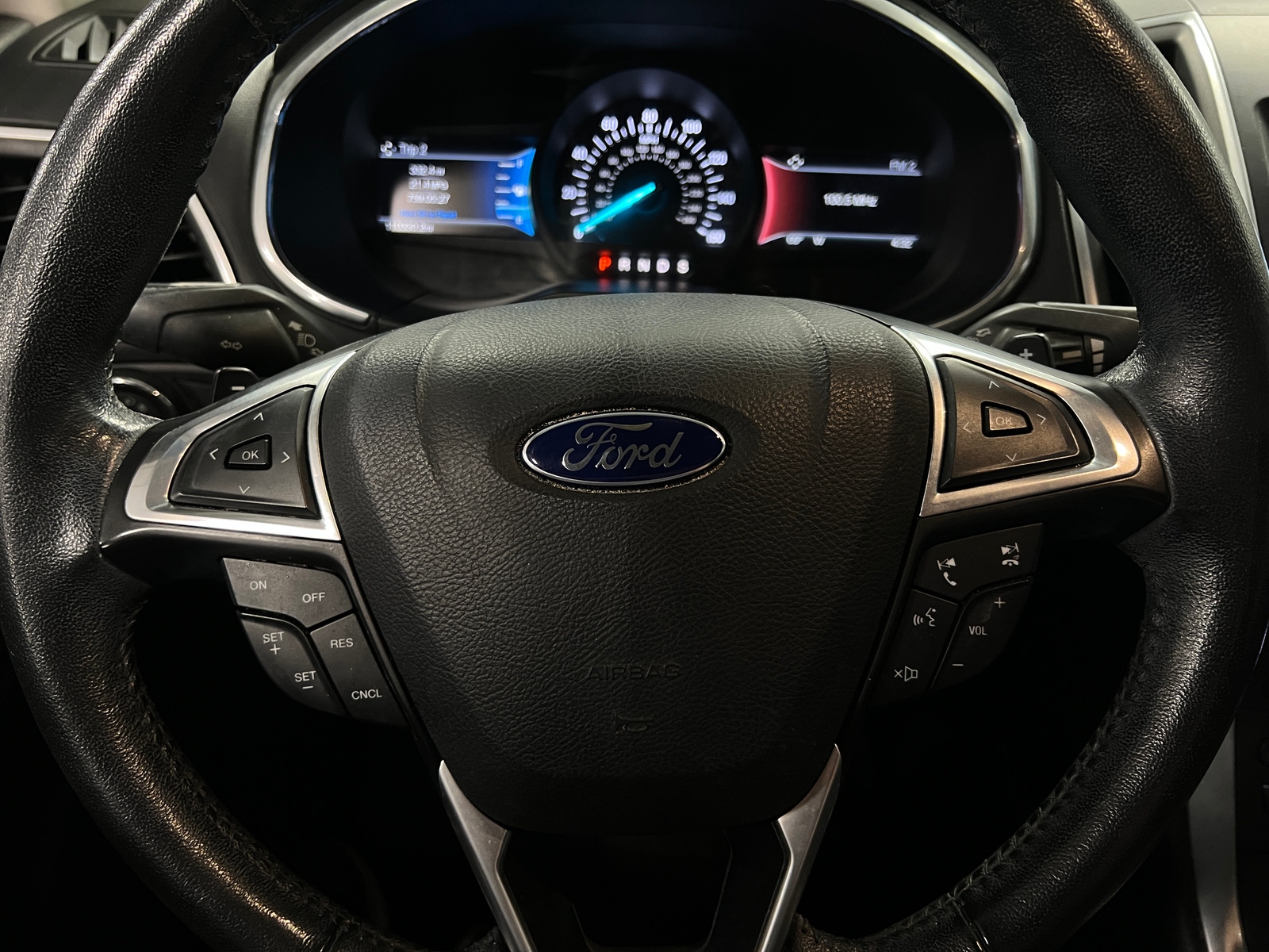 Thumbnail: 2016 Ford Edge - 4