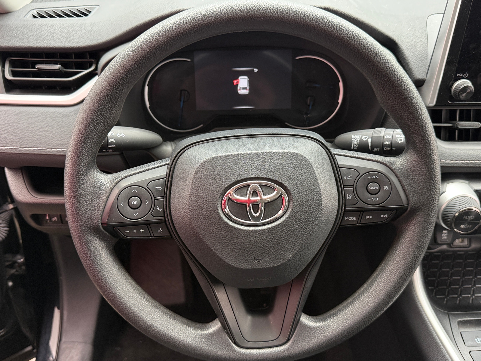 Thumbnail: 2024 Toyota RAV4 - 5