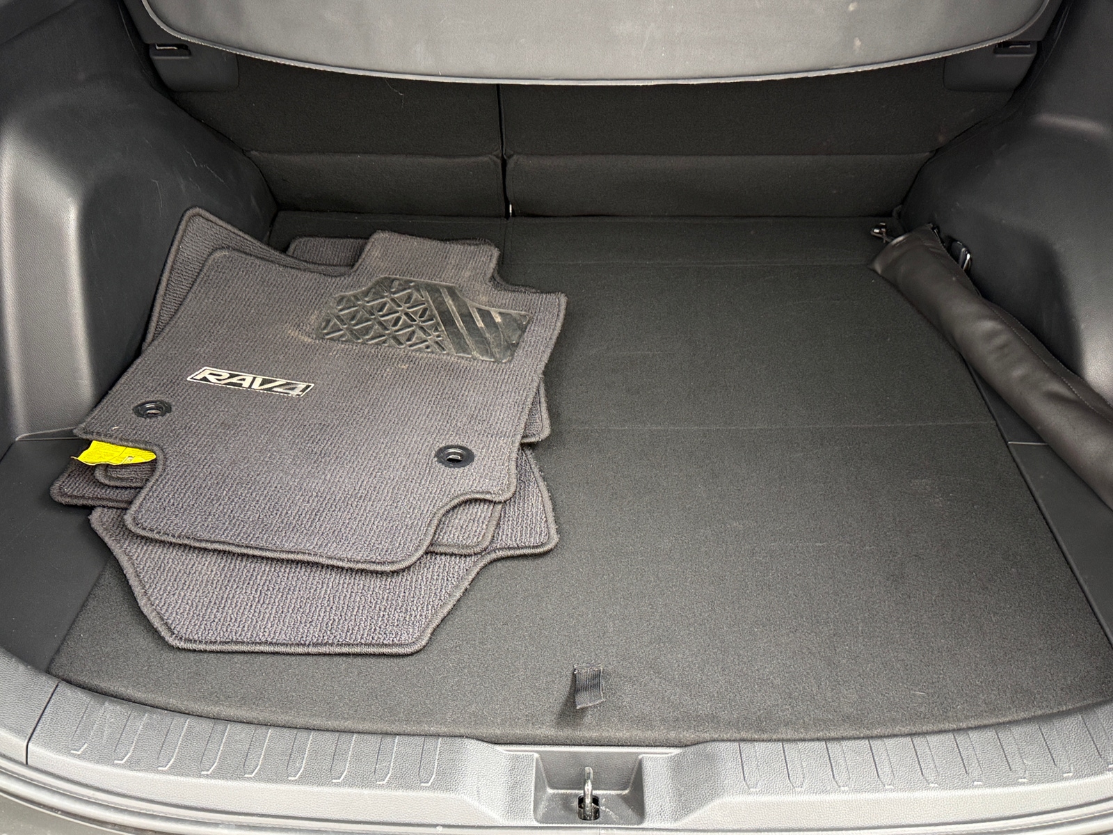 Thumbnail: 2024 Toyota RAV4 - 7