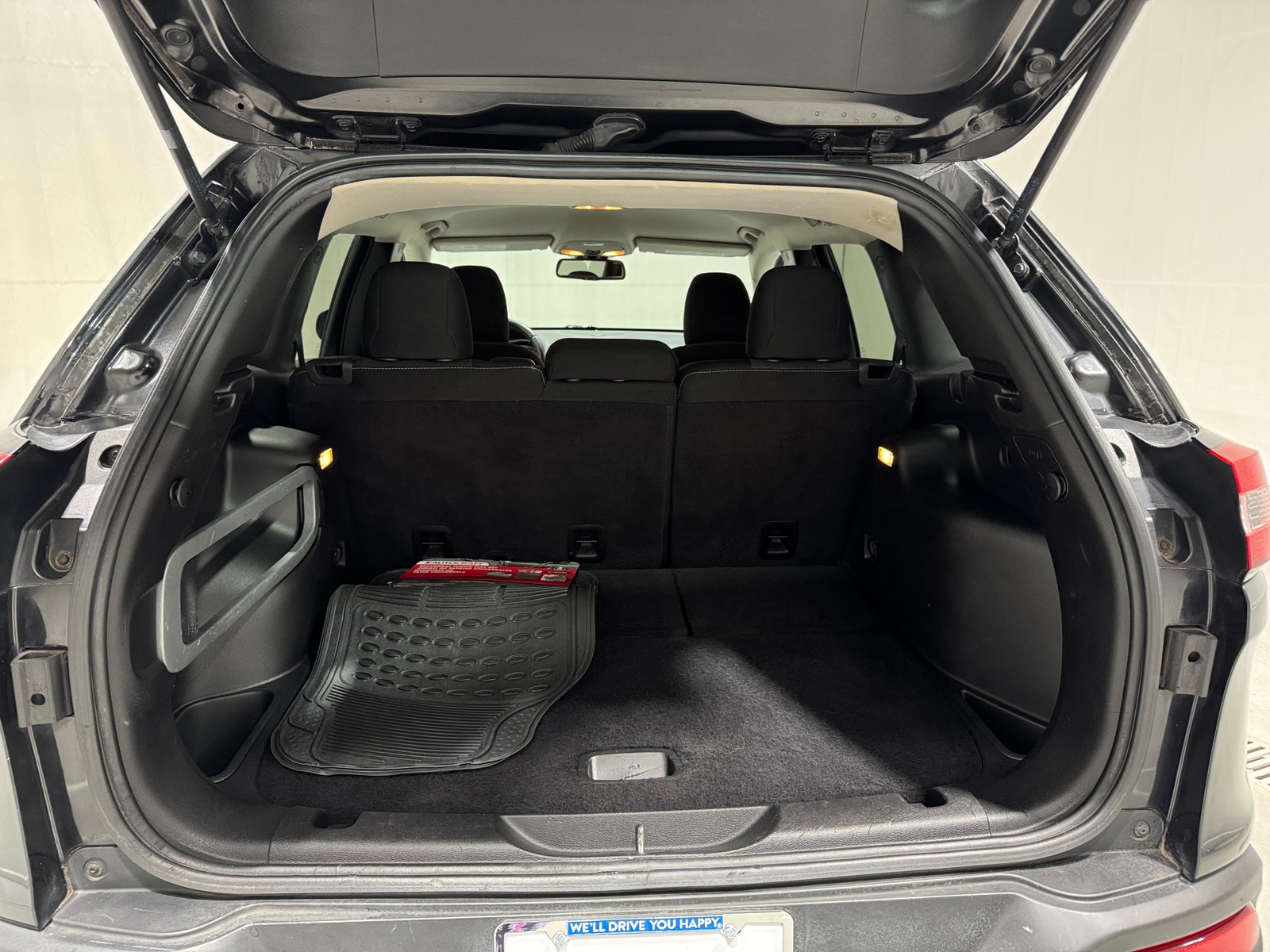 Thumbnail: 2015 Jeep Cherokee - 7