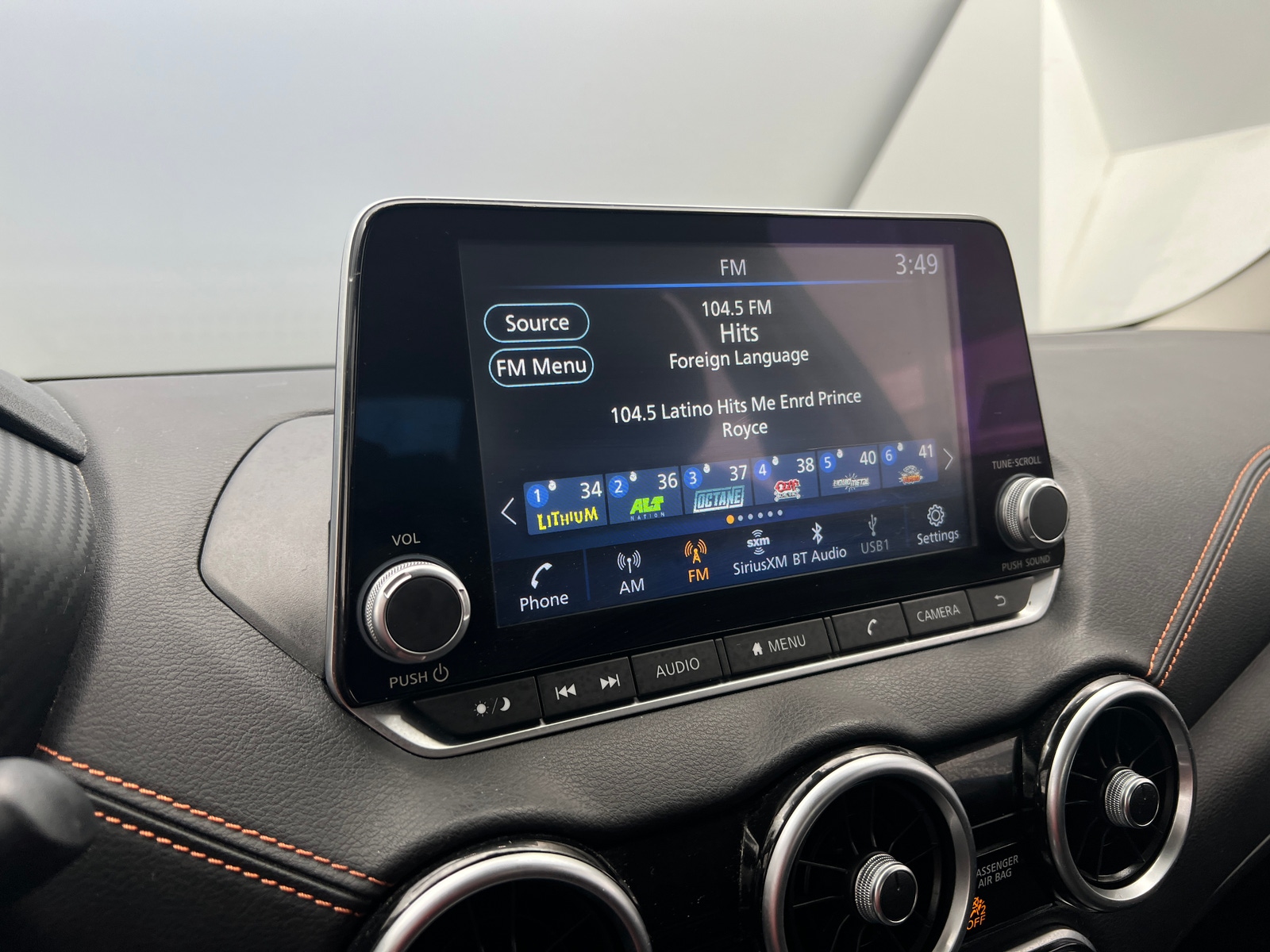 Thumbnail: 2023 Nissan Sentra - 4