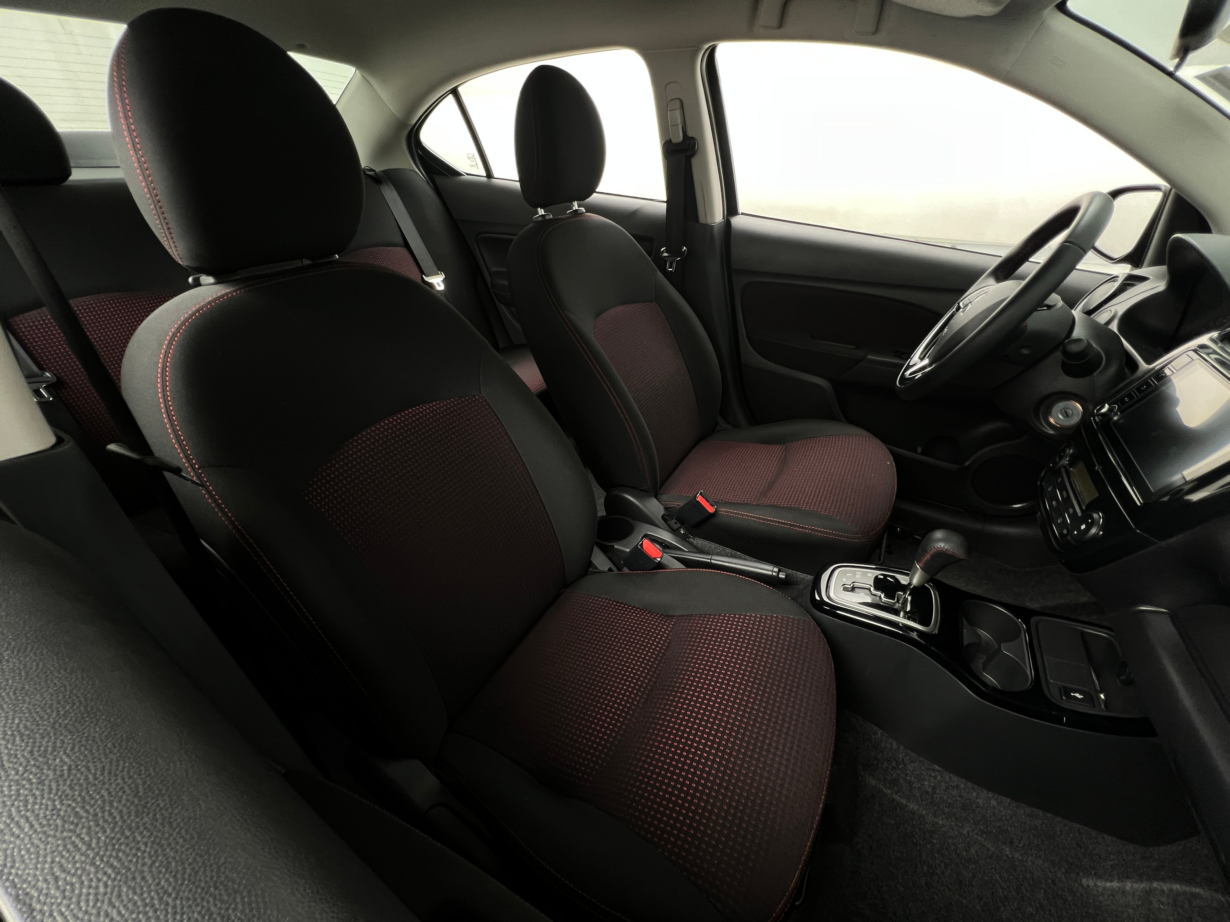 2022 Mitsubishi Mirage G4