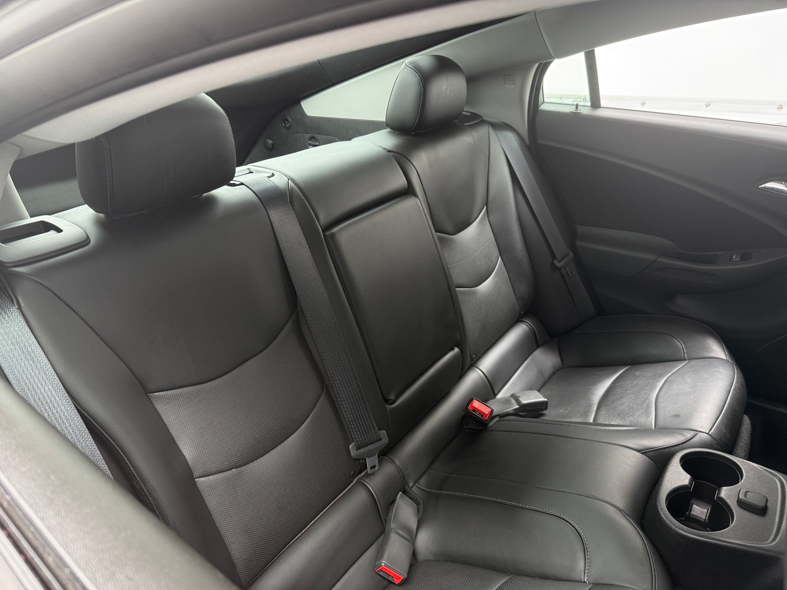 Thumbnail: 2018 Chevrolet Volt - 6