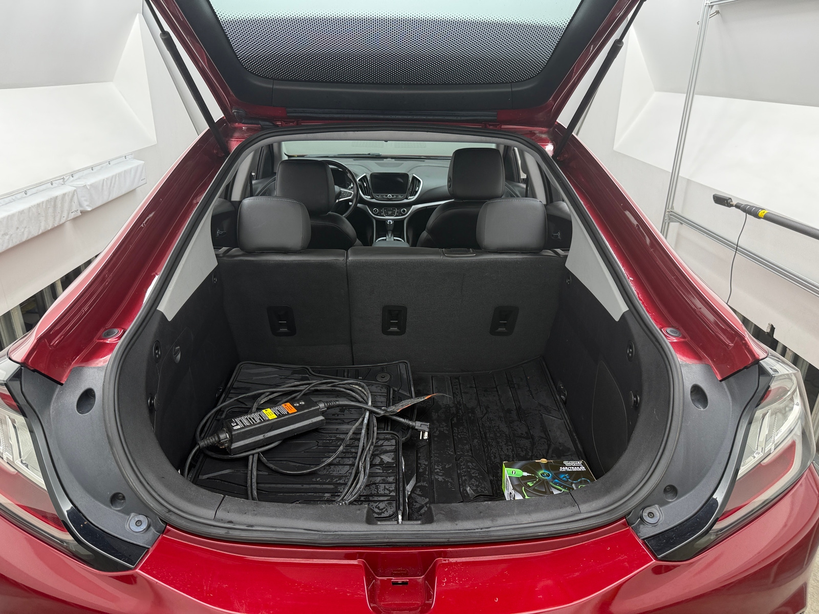 Thumbnail: 2018 Chevrolet Volt - 7