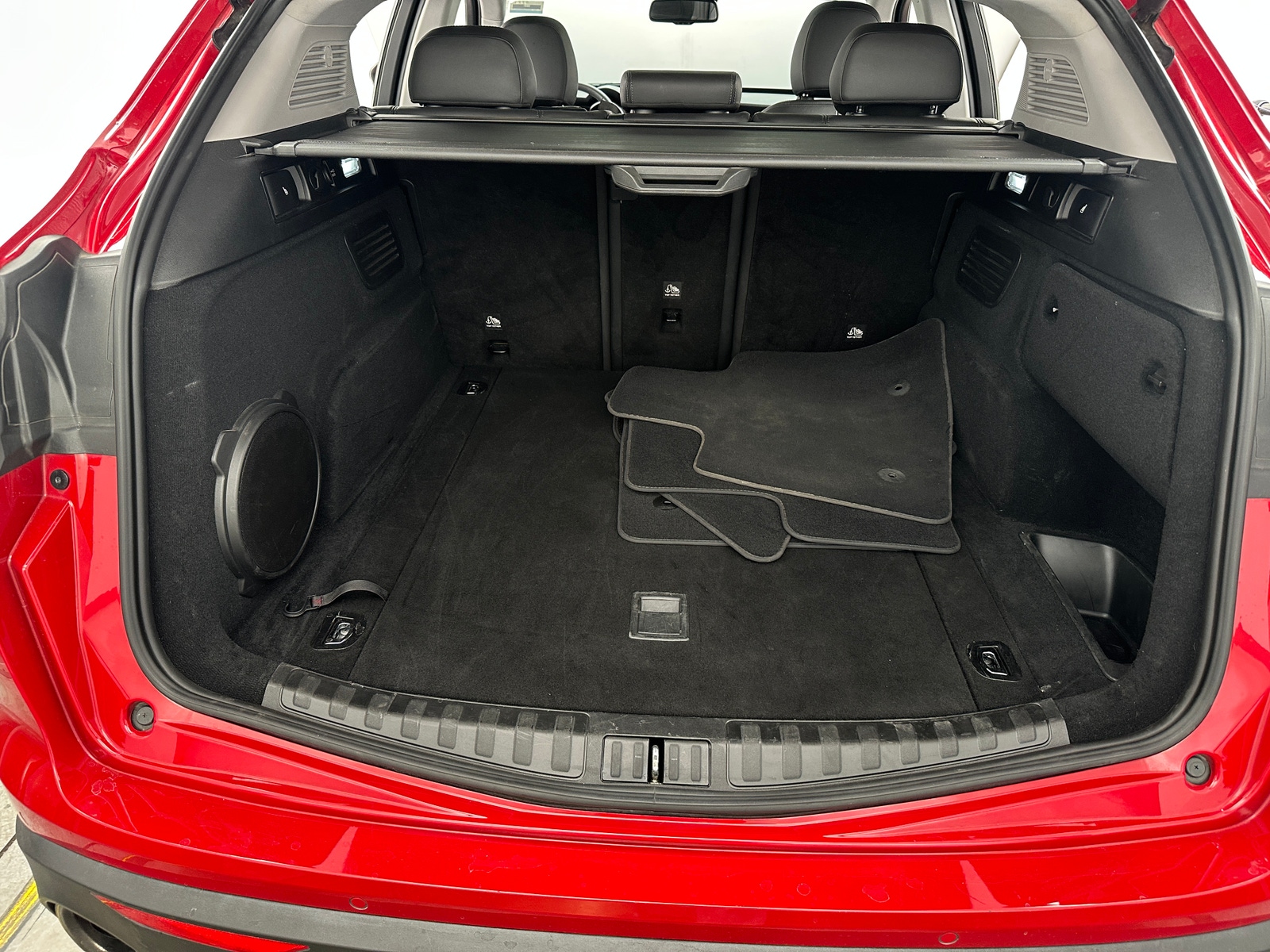 Thumbnail: 2018 Alfa Romeo Stelvio - 6