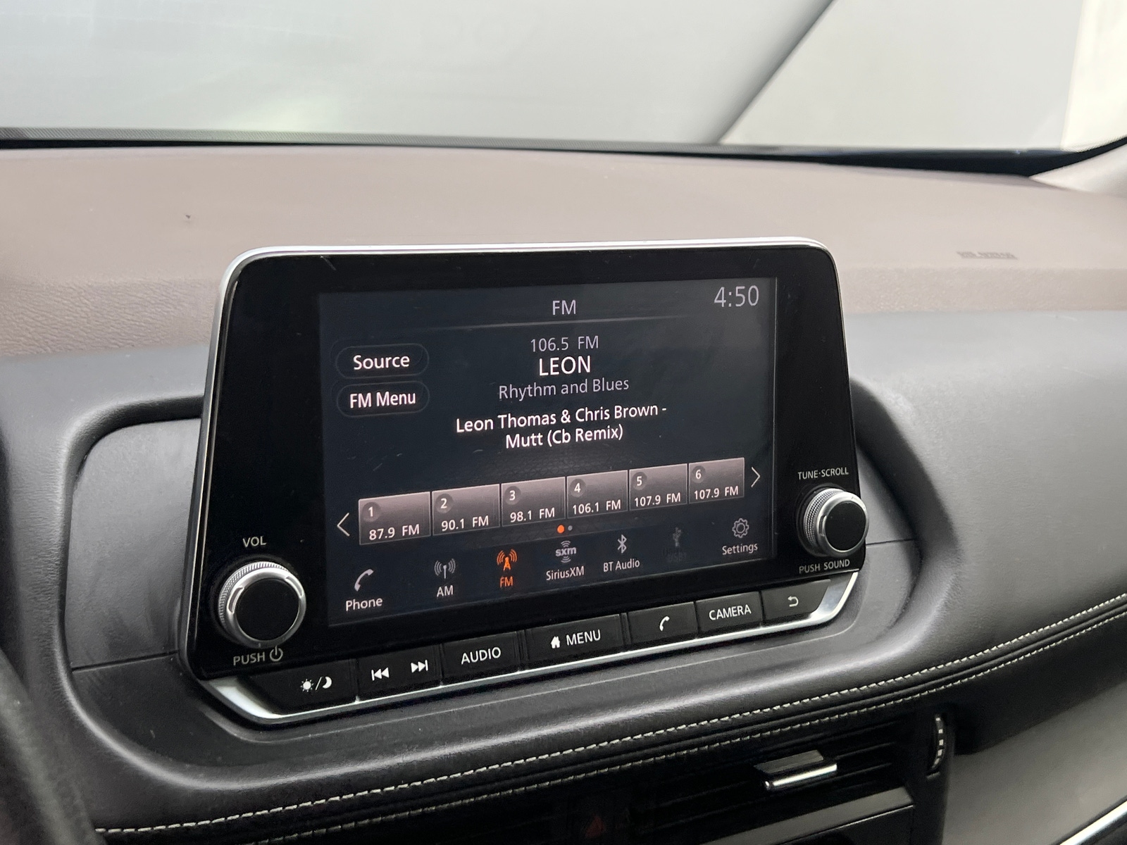 Thumbnail: 2021 Nissan Rogue - 4