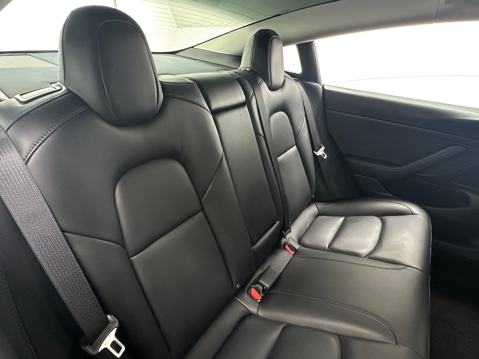 Thumbnail: 2020 Tesla Model 3 - 4