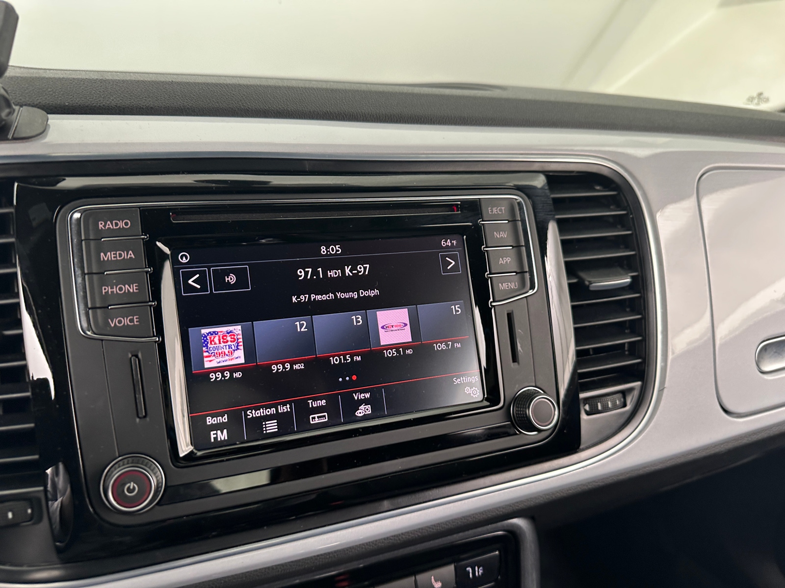 Thumbnail: 2019 Volkswagen Beetle - 3