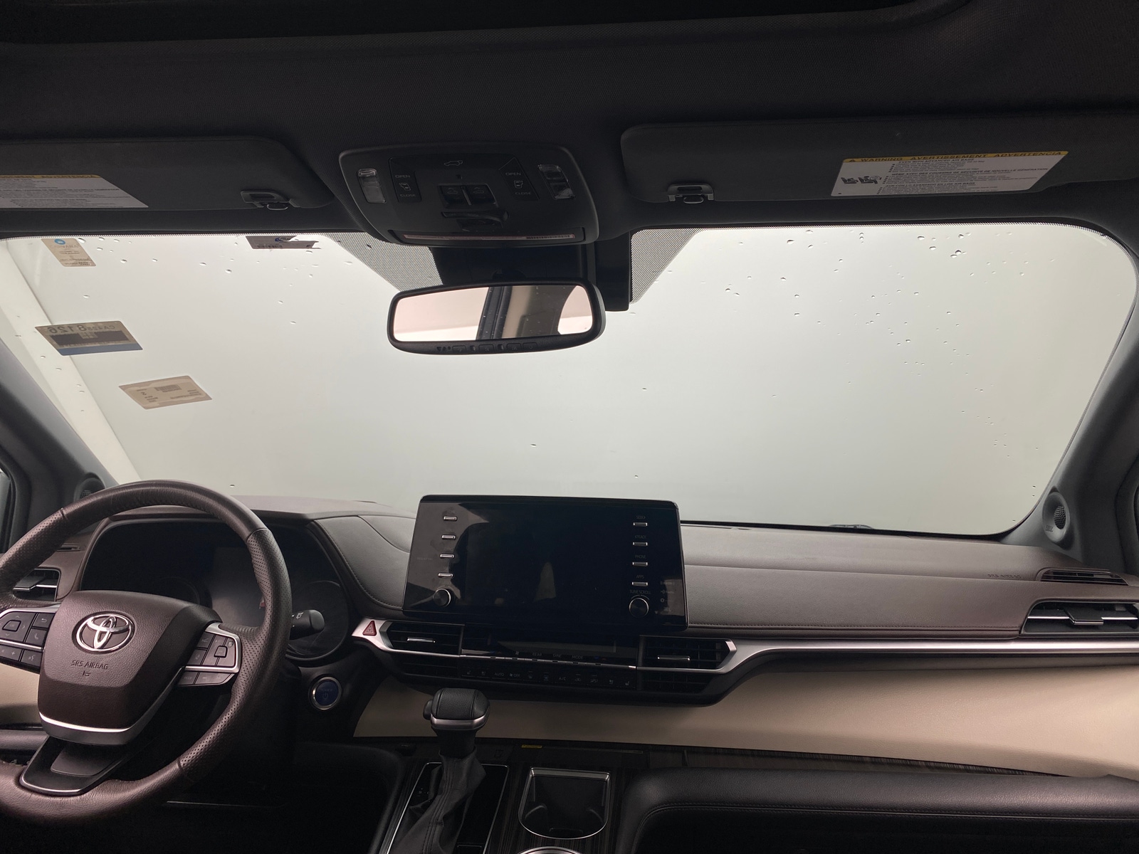 Thumbnail: 2023 Toyota Sienna - 2