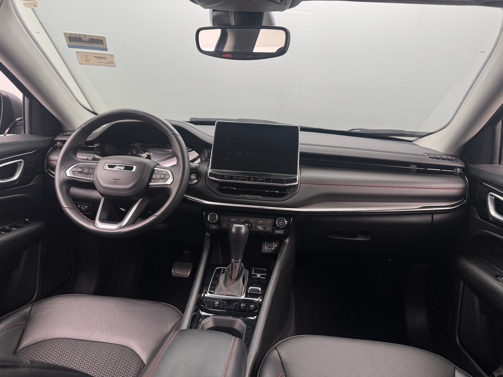 Thumbnail: 2022 Jeep Compass - 3