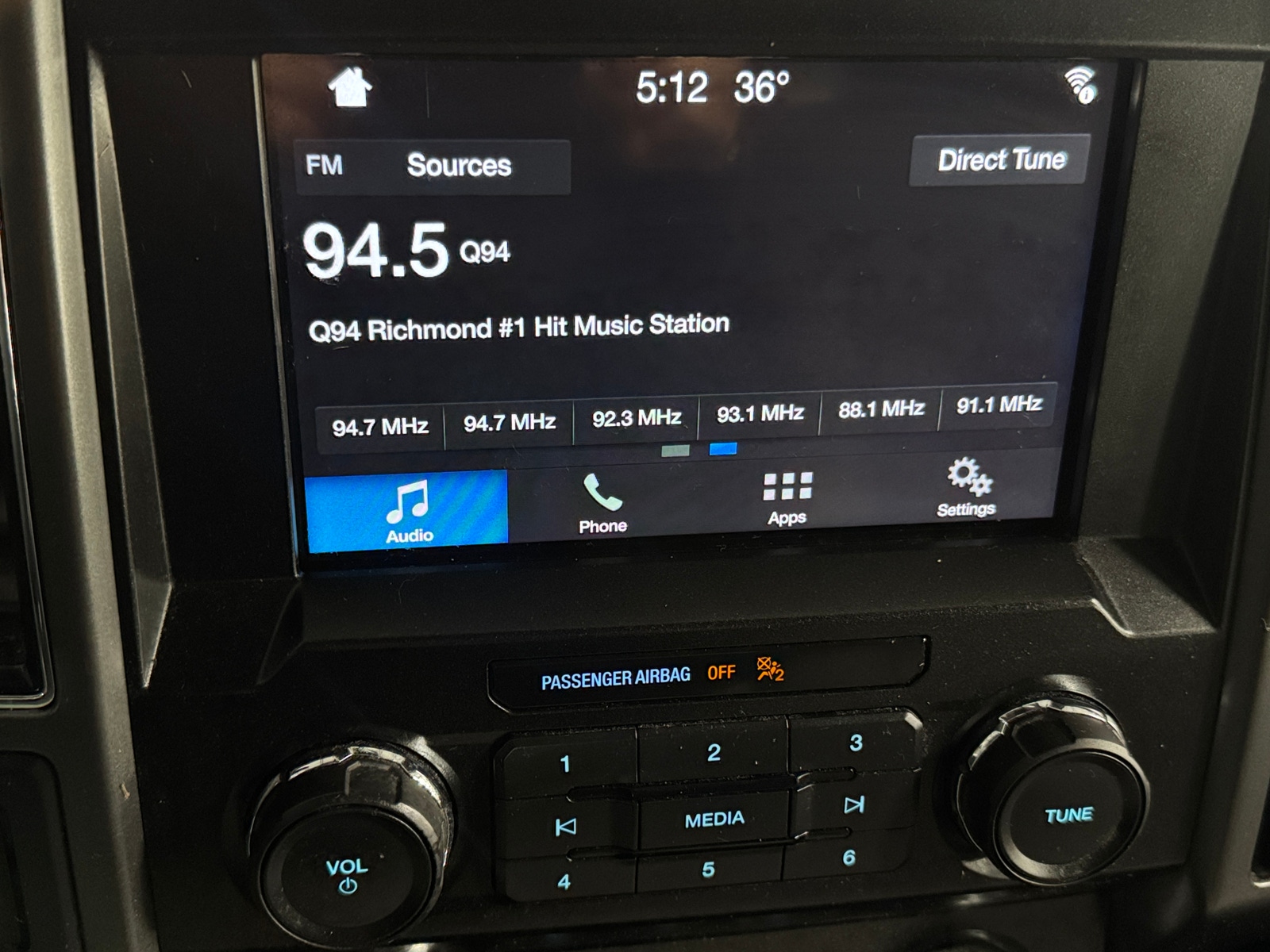 Thumbnail: 2019 Ford Econoline - 4