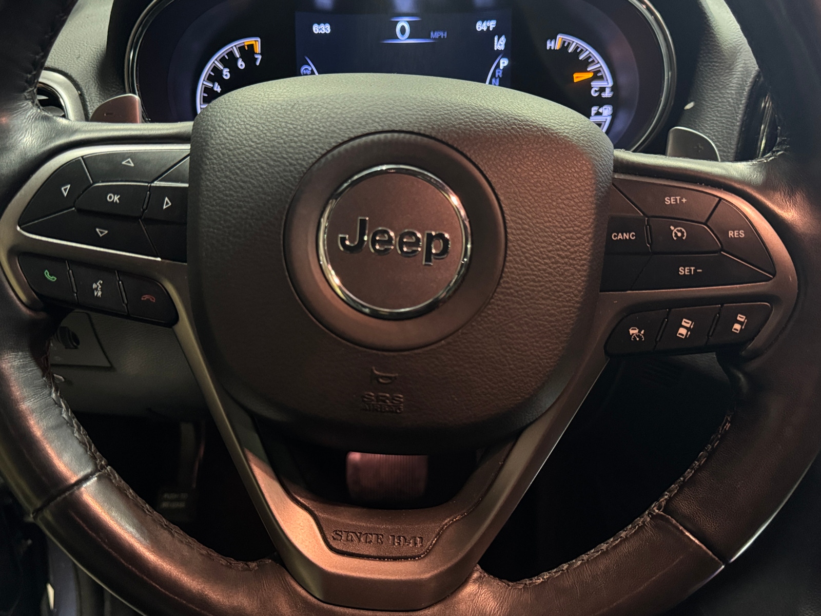 Thumbnail: 2019 Jeep Grand Cherokee - 4