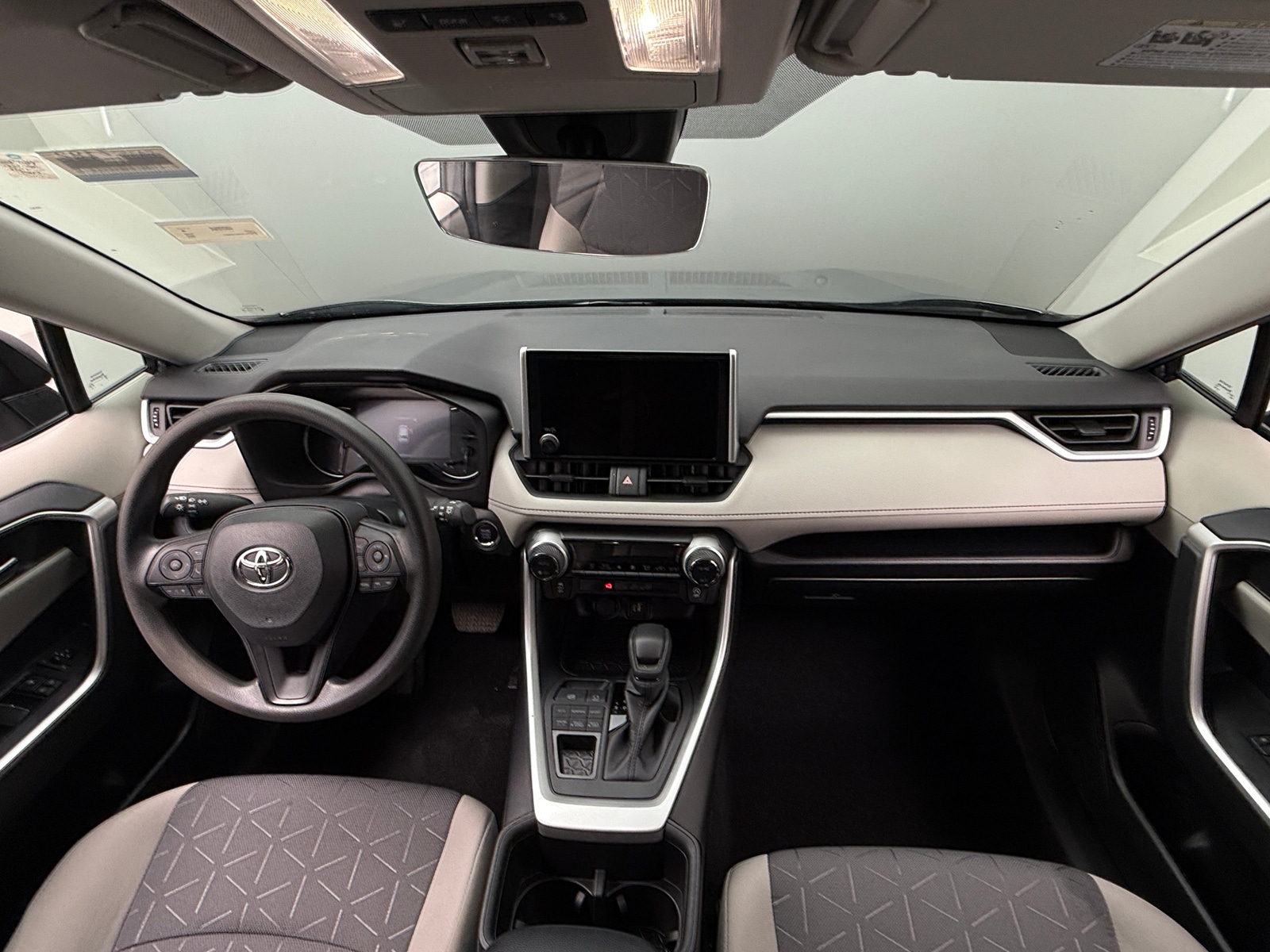 Thumbnail: 2024 Toyota RAV4 - 3