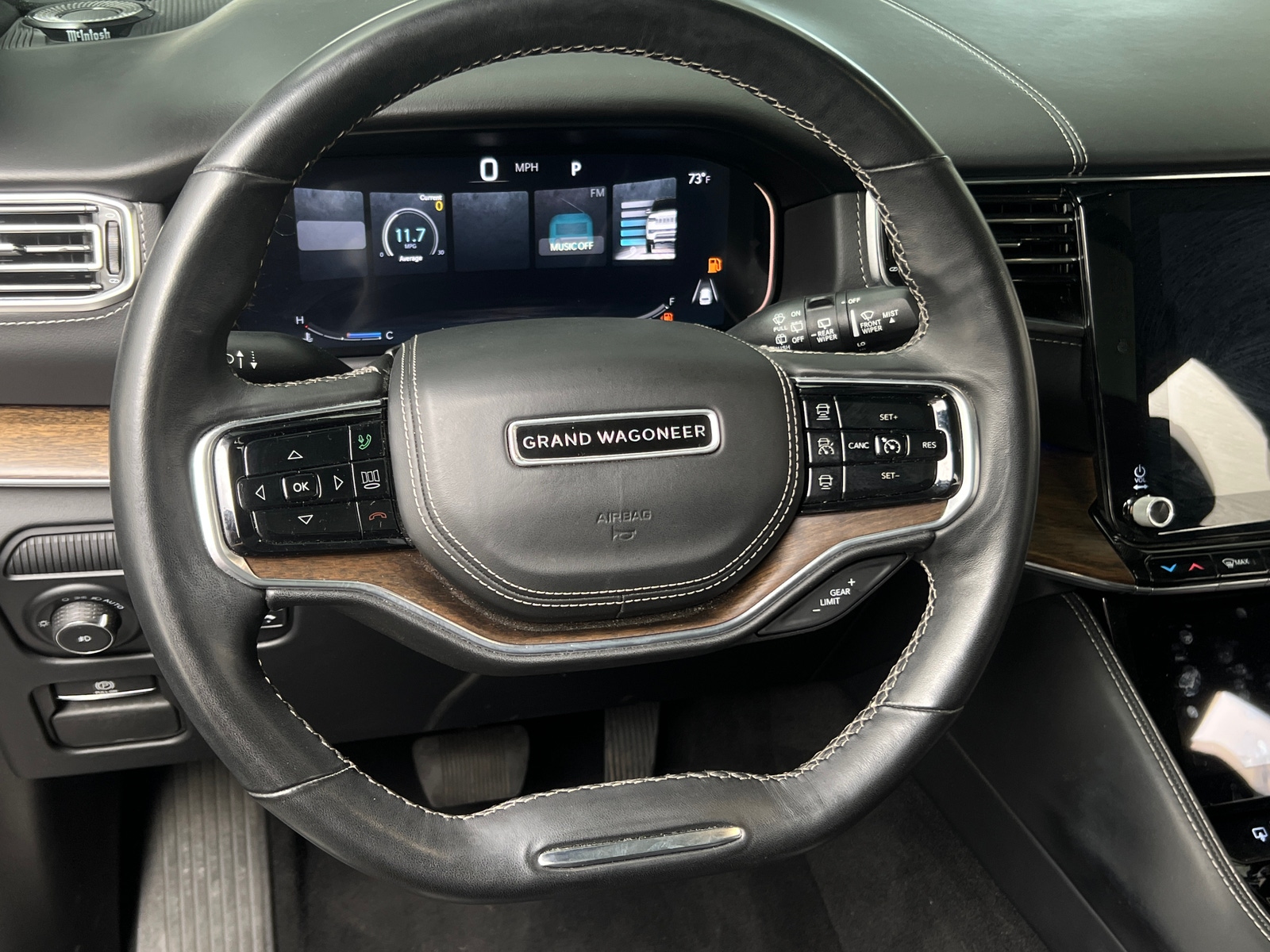 Thumbnail: 2022 Jeep Grand Wagoneer - 4