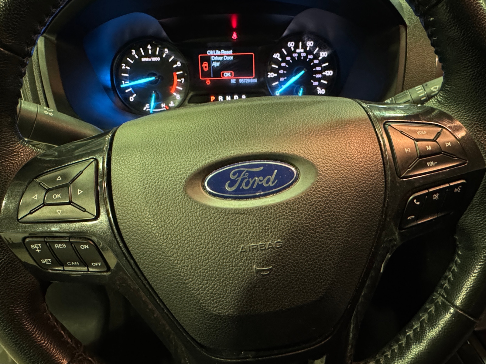 Thumbnail: 2018 Ford Explorer - 5