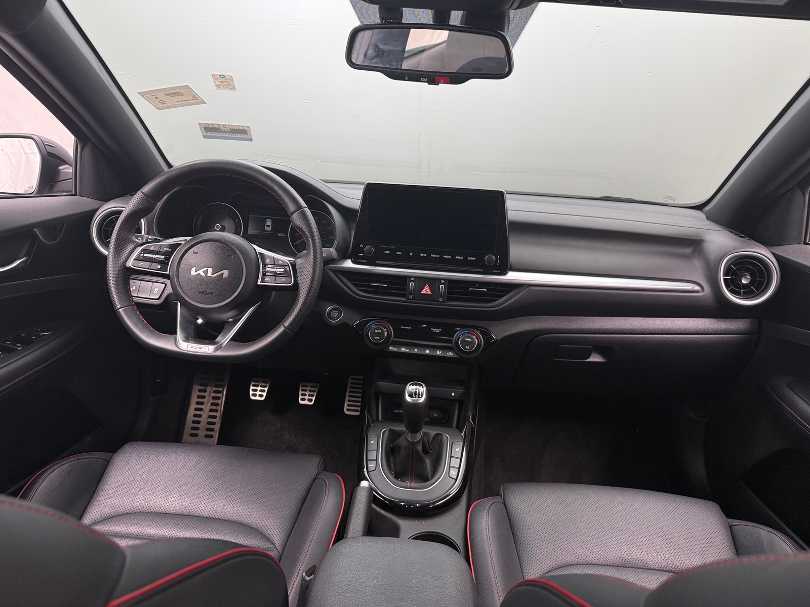 Thumbnail: 2023 Kia Forte - 2