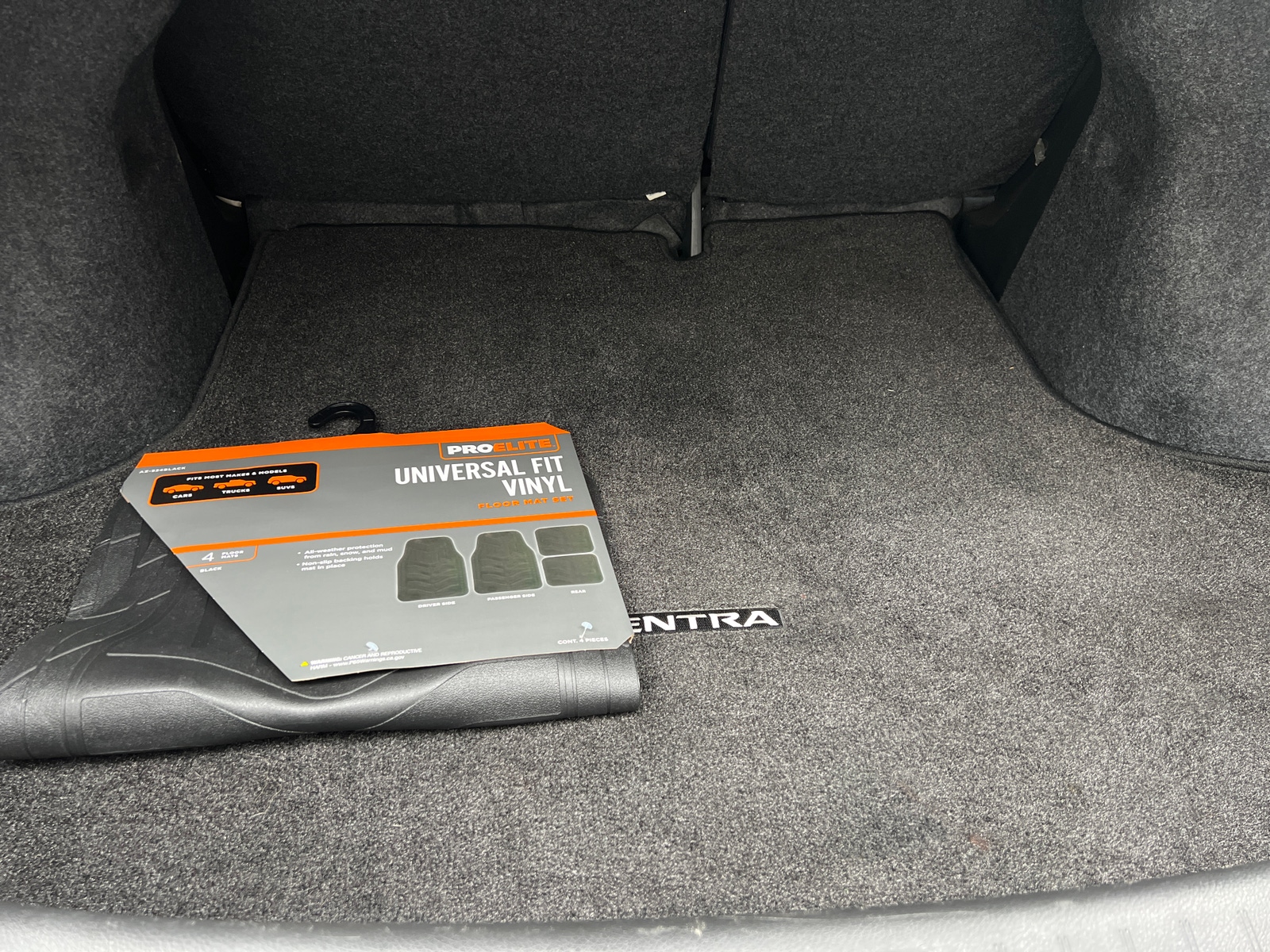 Thumbnail: 2018 Nissan Sentra - 7