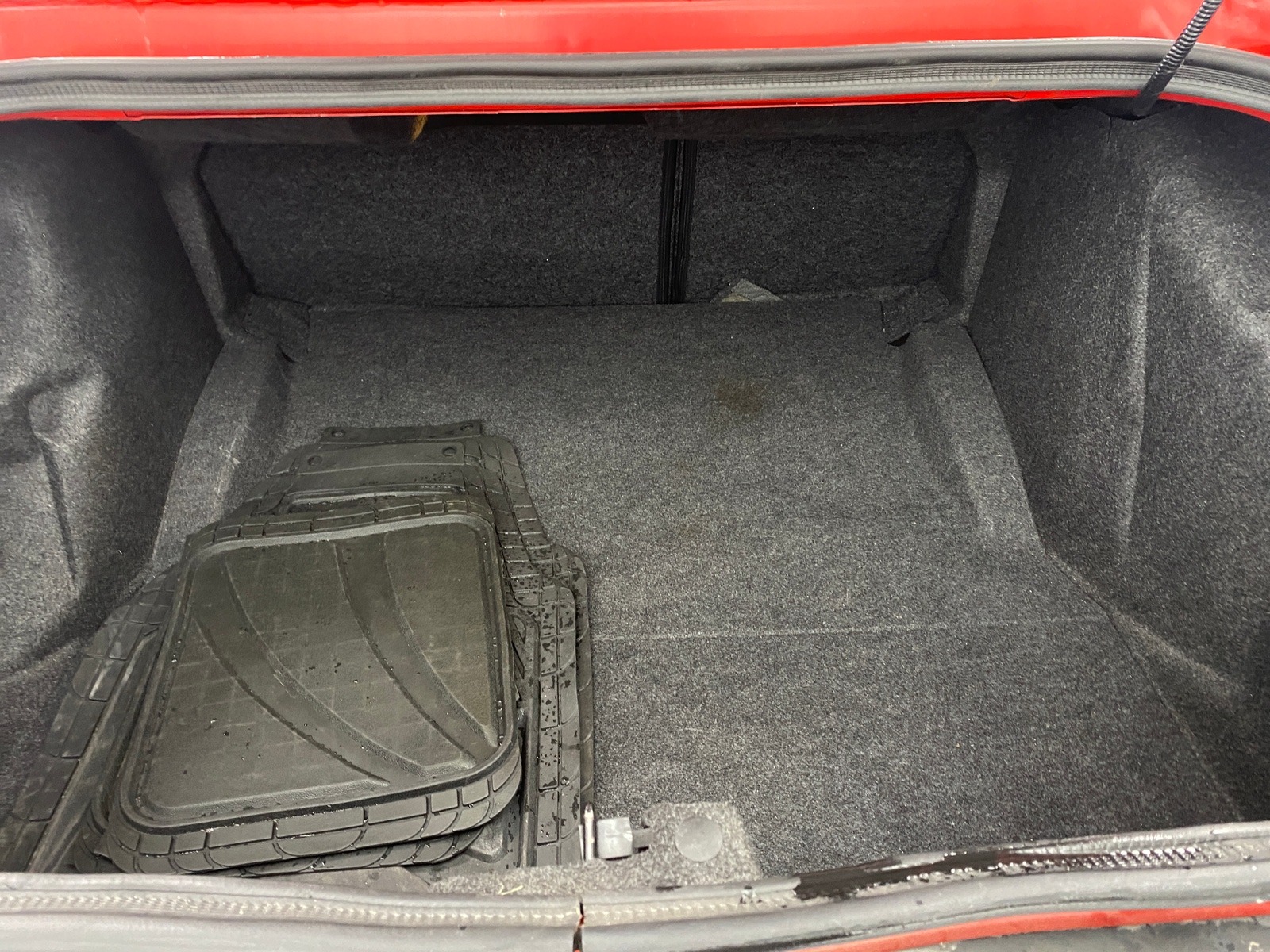 Thumbnail: 2015 Dodge Challenger - 4